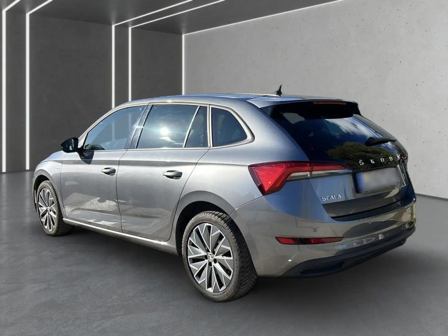 Skoda Scala 1.0 TSI Tour - 2