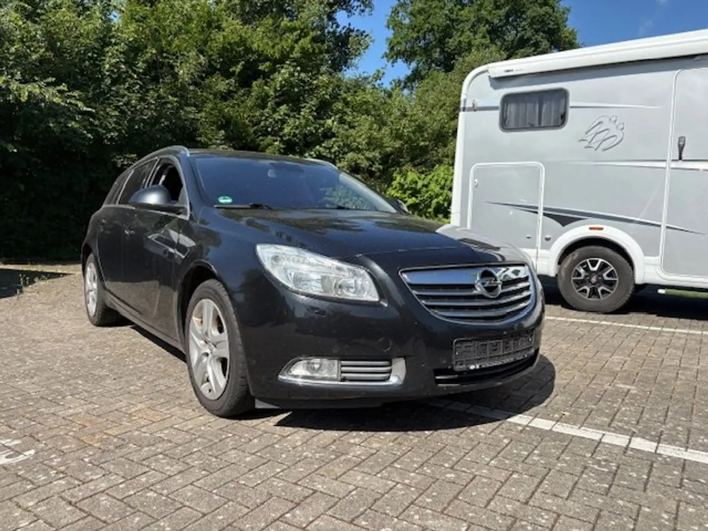 Opel Insignia Design Edition Automatik, Nicht Fahrbereit, AHK Schwarz - 1