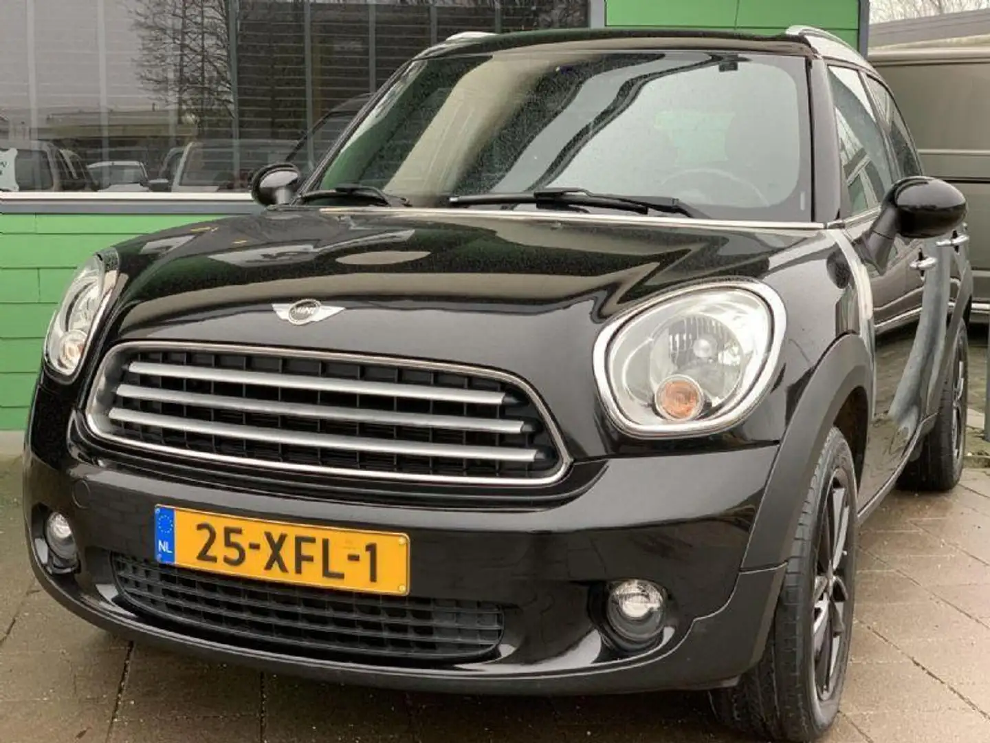 MINI Cooper Countryman 1.6 Edition | PanoramaDak | Navigatie | CruiseCont Noir - 2