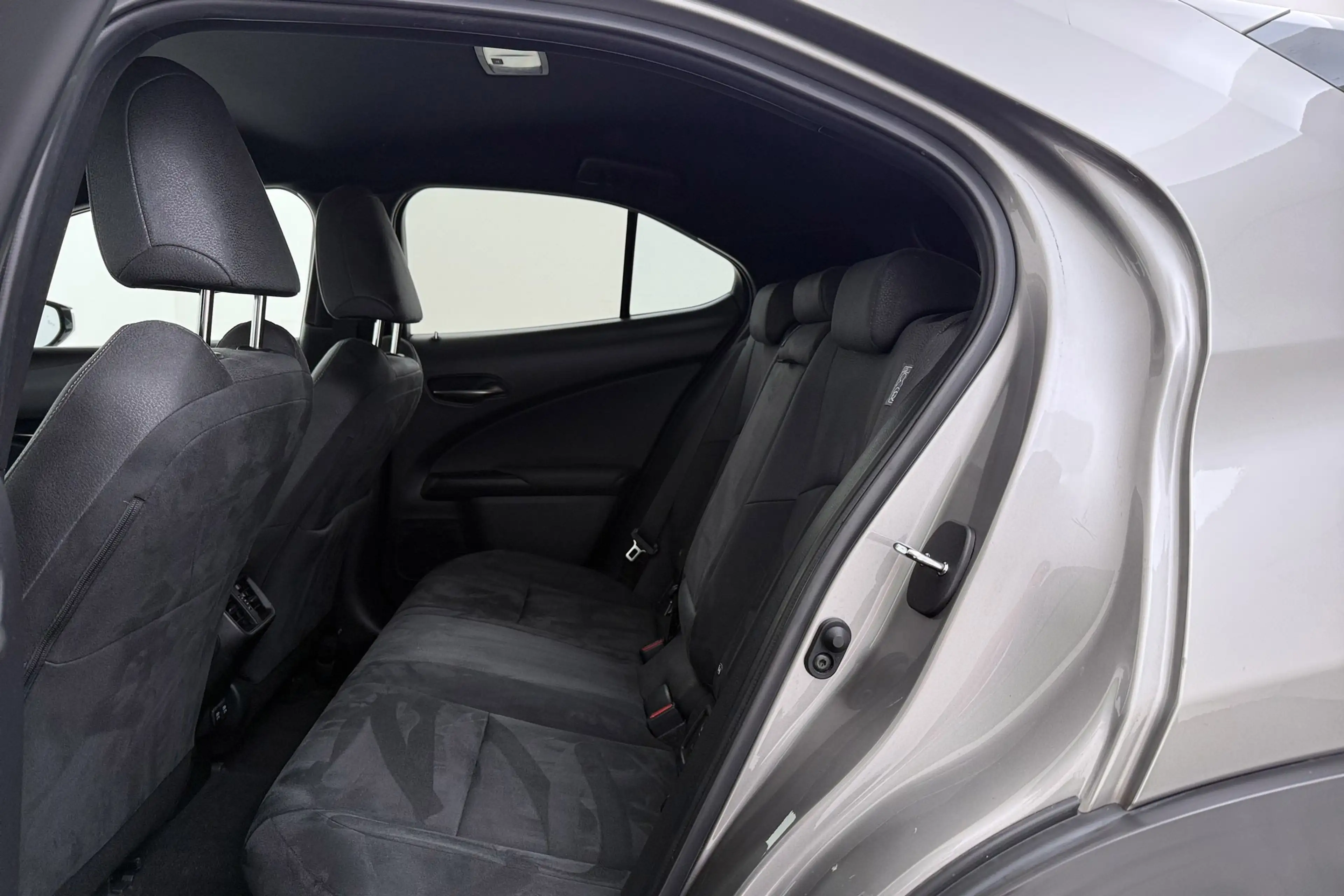 Lexus UX 250h Business Line | Trekhaak | Dealer Ond. | Camera | — photo 7