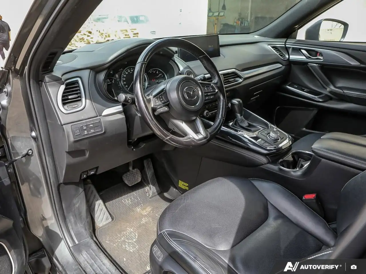 Mazda CX-9 снимка Mazda CX-9