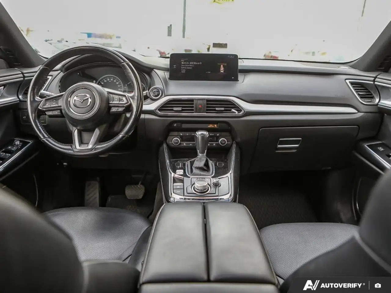 Mazda CX-9 снимка Mazda CX-9