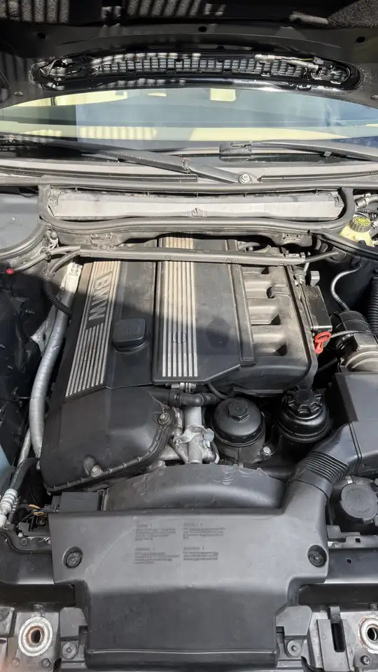 BMW 320i touring, foto 9
