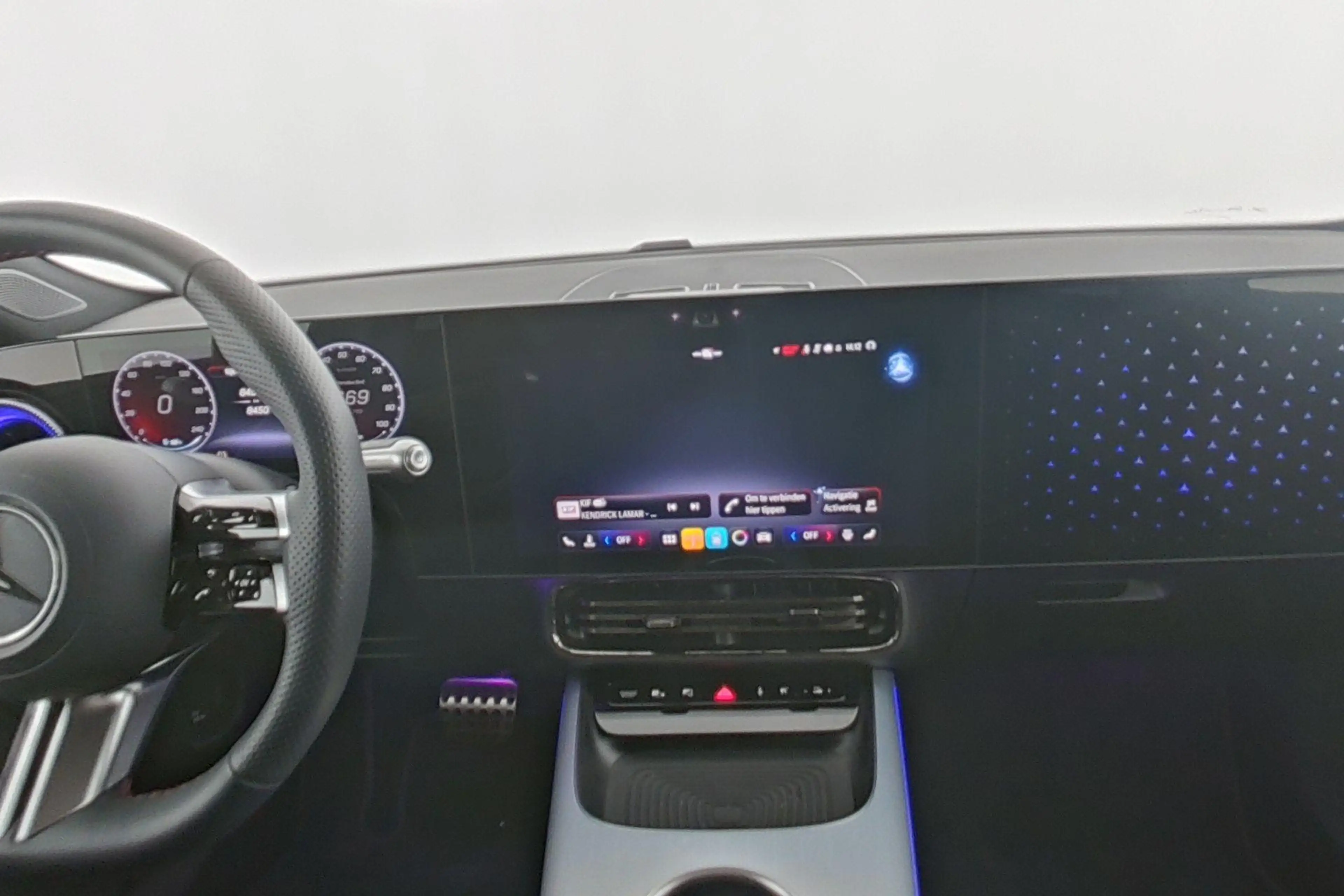 Mercedes-Benz CLA 250 250+ AMG Line - Pack Night — photo 5