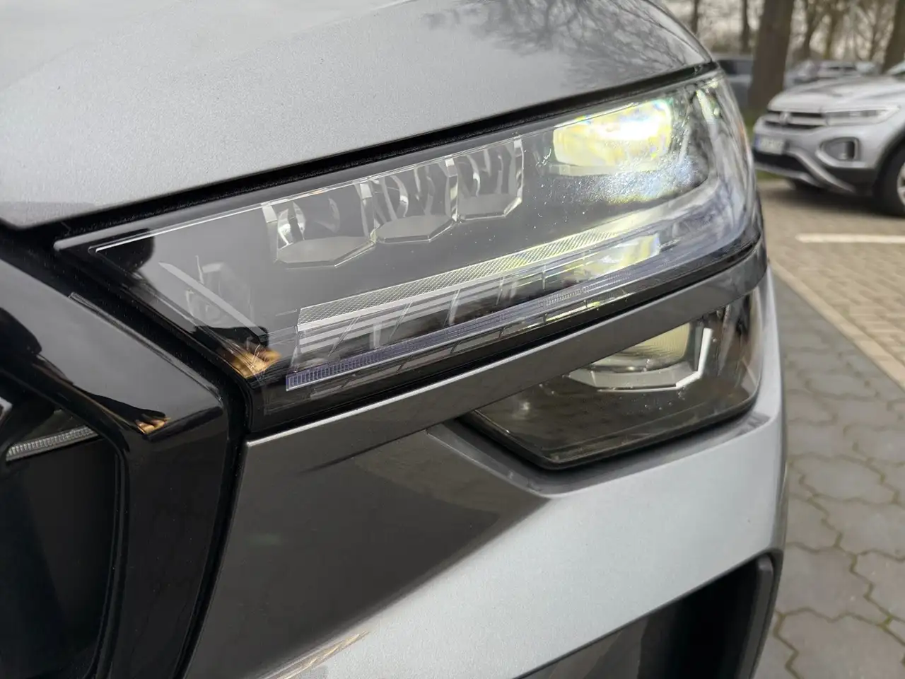 Skoda Kodiaq 2.0 TDI DSG 4x4 SPORTLINE +AHK +PANO +DCC +MATRIX 6