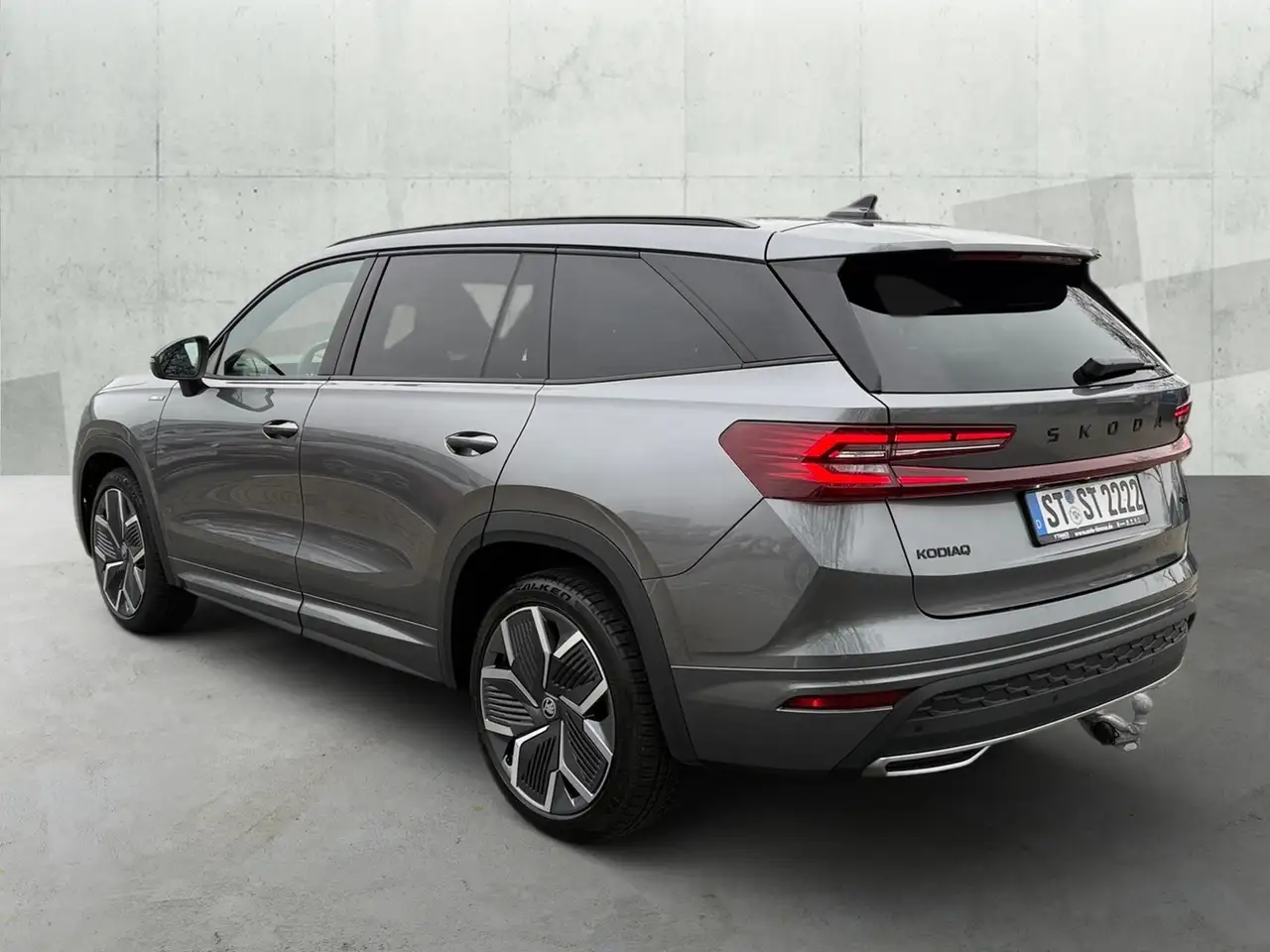 Skoda Kodiaq 2.0 TDI DSG 4x4 SPORTLINE +AHK +PANO +DCC +MATRIX 5
