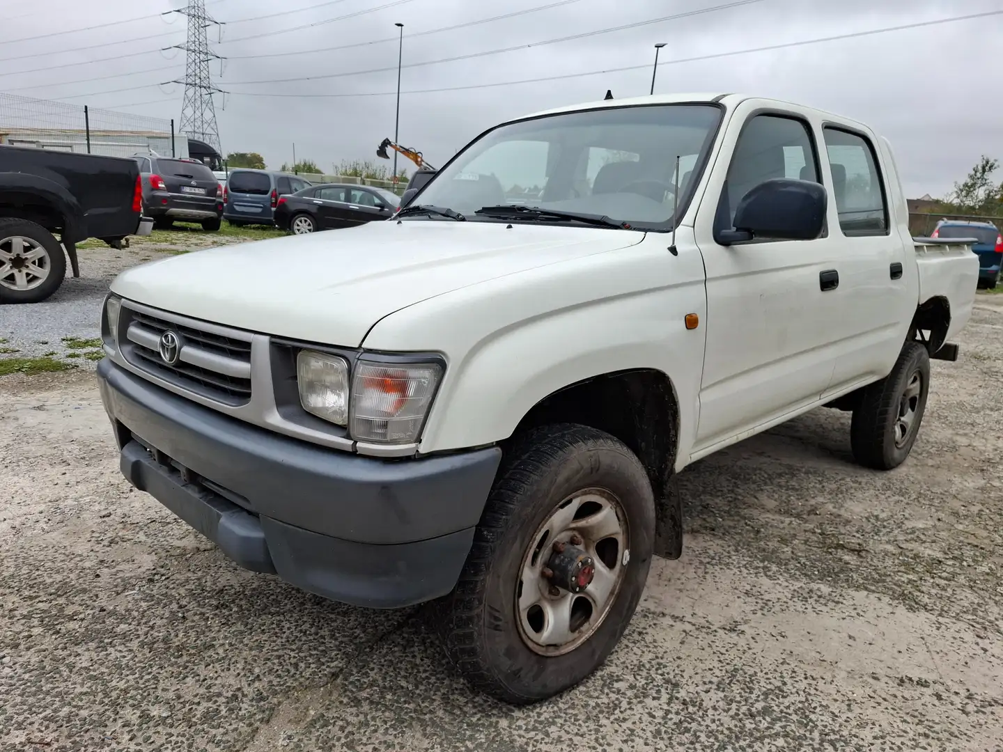Toyota Hilux 2.4 TD 4WD Blanc - 1