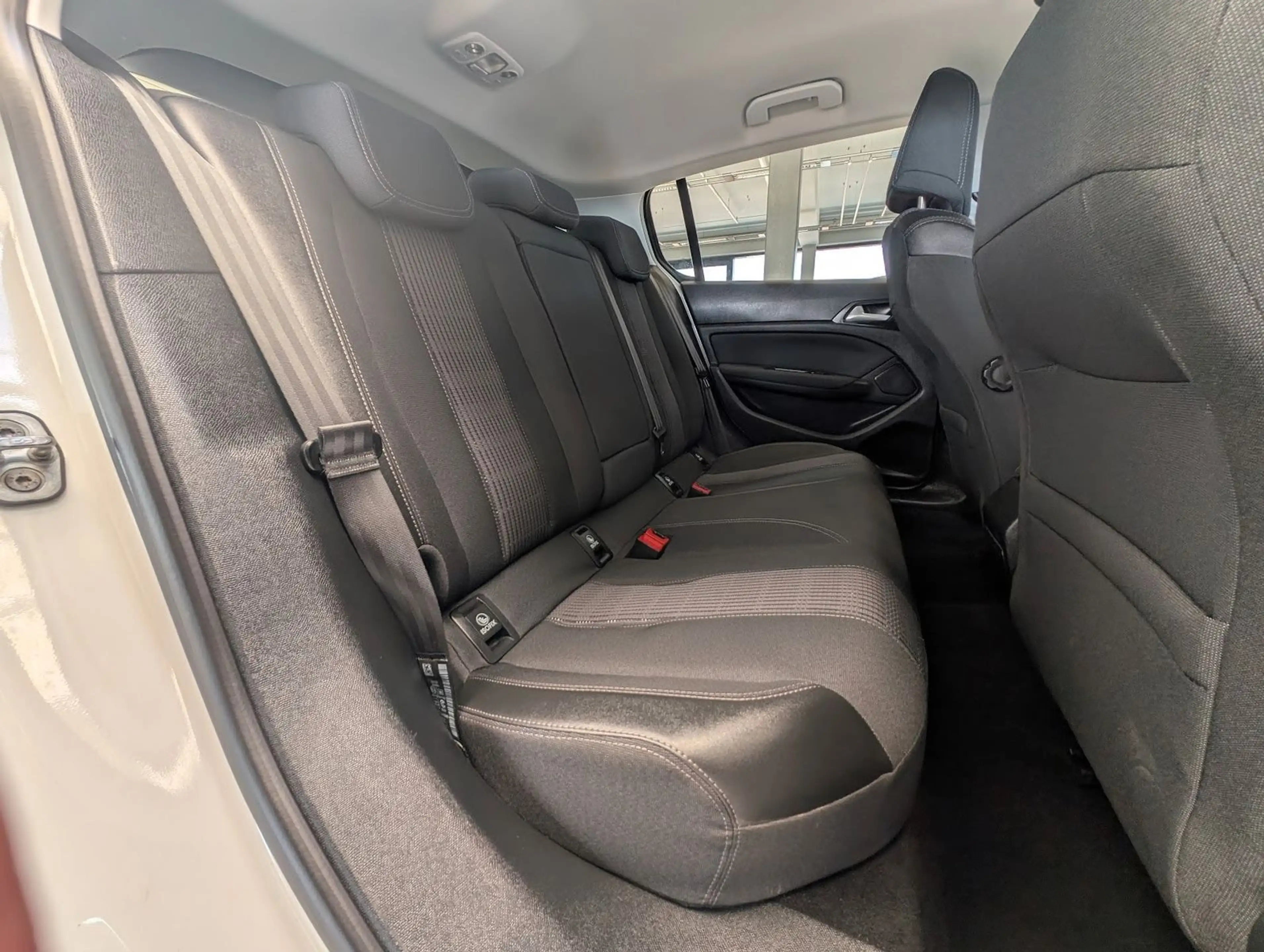 Peugeot 308 308 Allure Business LED. NAVI. ACC. Kamera — photo 15