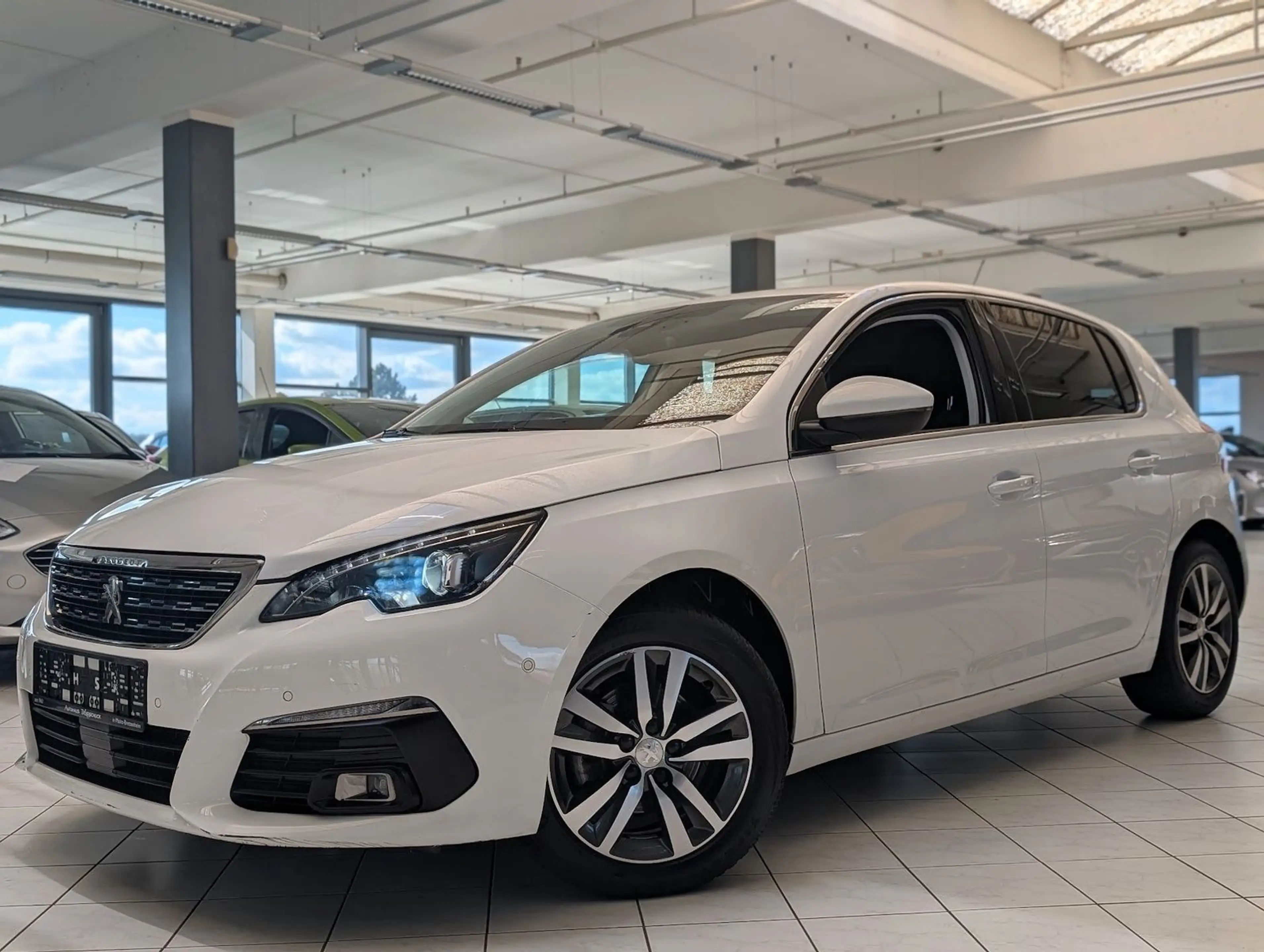 Peugeot 308 308 Allure Business LED. NAVI. ACC. Kamera — photo 3