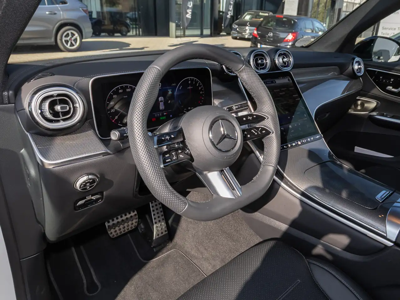 Mercedes-Benz GLC 300 de 4MATIC mit EQ Hybrid Technologie 360 4
