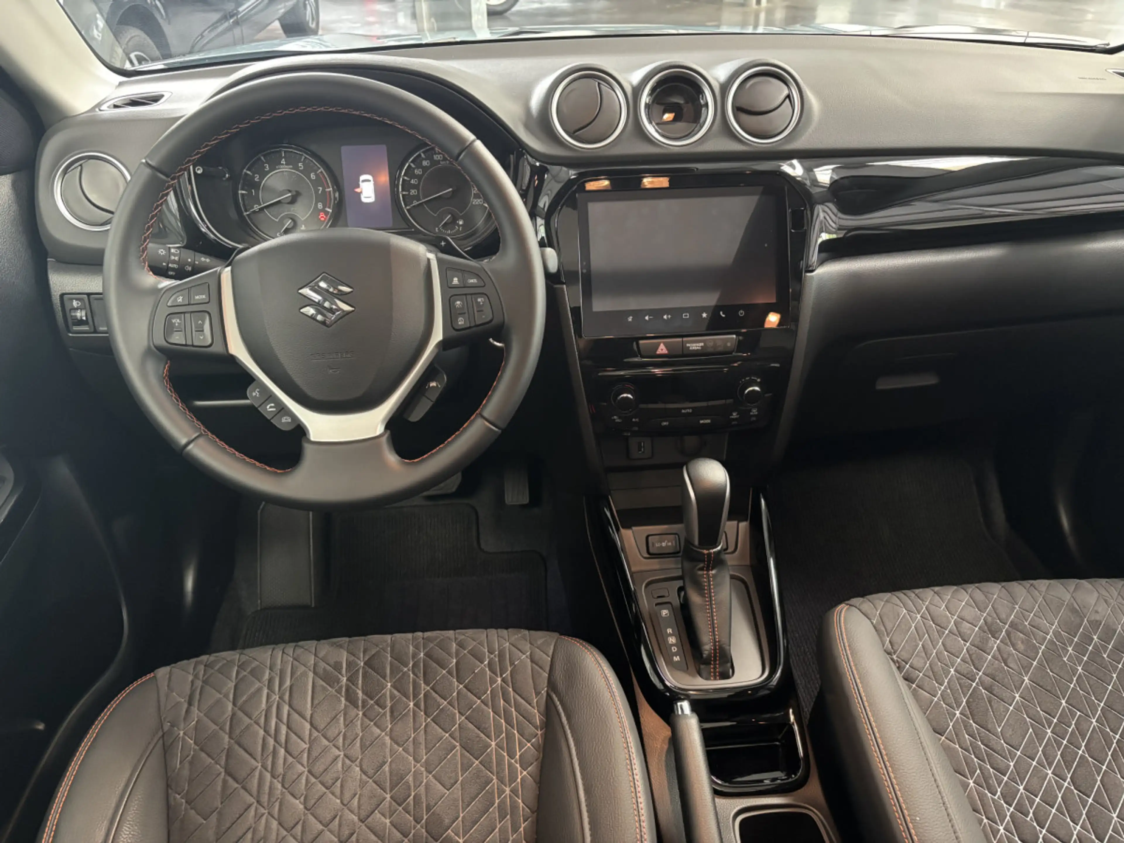 Suzuki Vitara 1.4 Hybrid TSUKI Edition Limited 2WD — photo 10