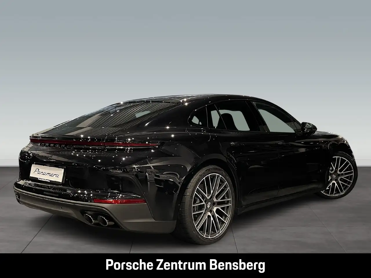 Porsche Panamera 4 E-Hybrid 4