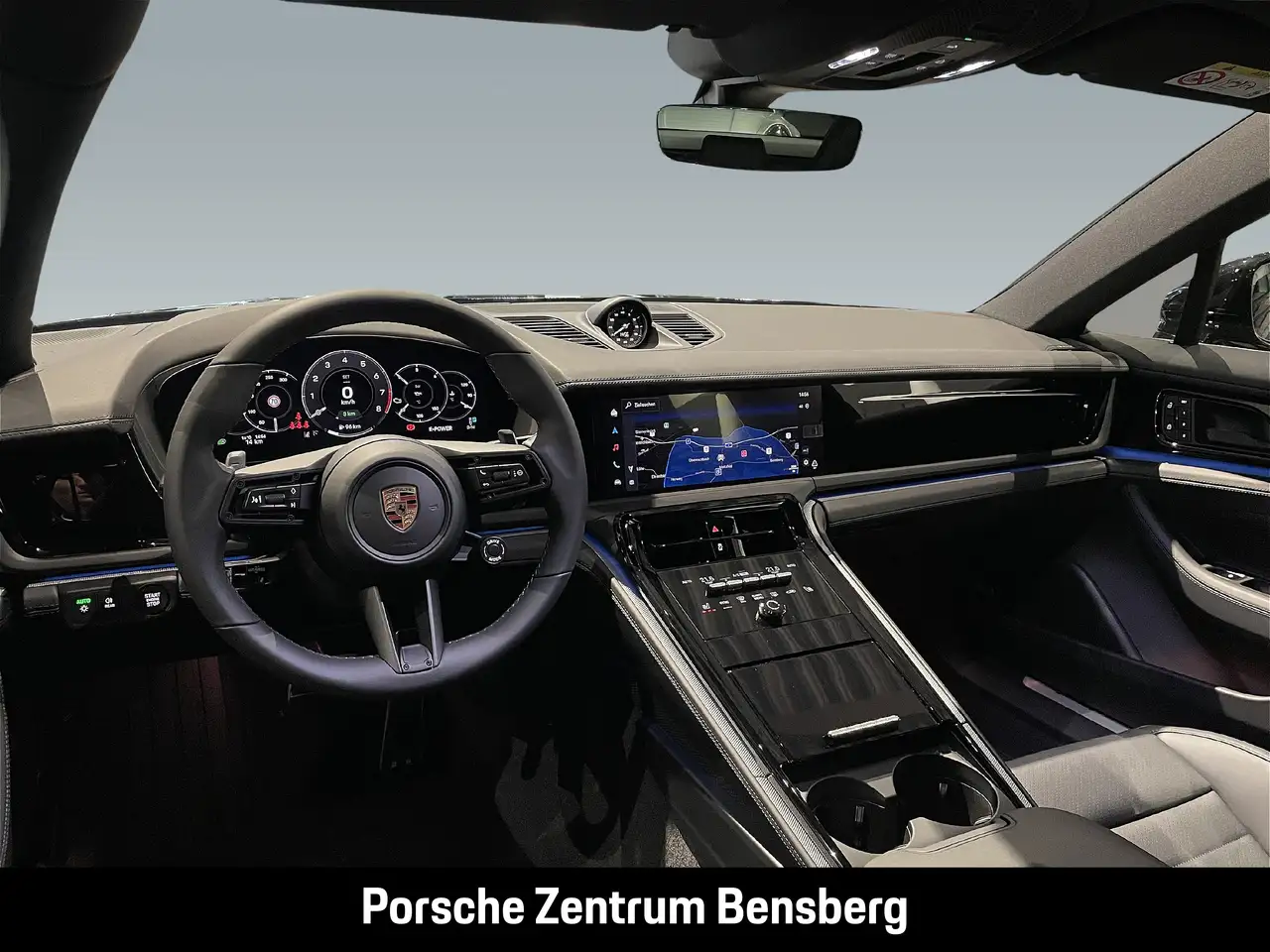 Porsche Panamera 4 E-Hybrid 12