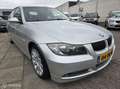 BMW 330 3-serie 330xi High Executive Aut/Leder/Nav/Xenon/S Grijs - thumbnail 3