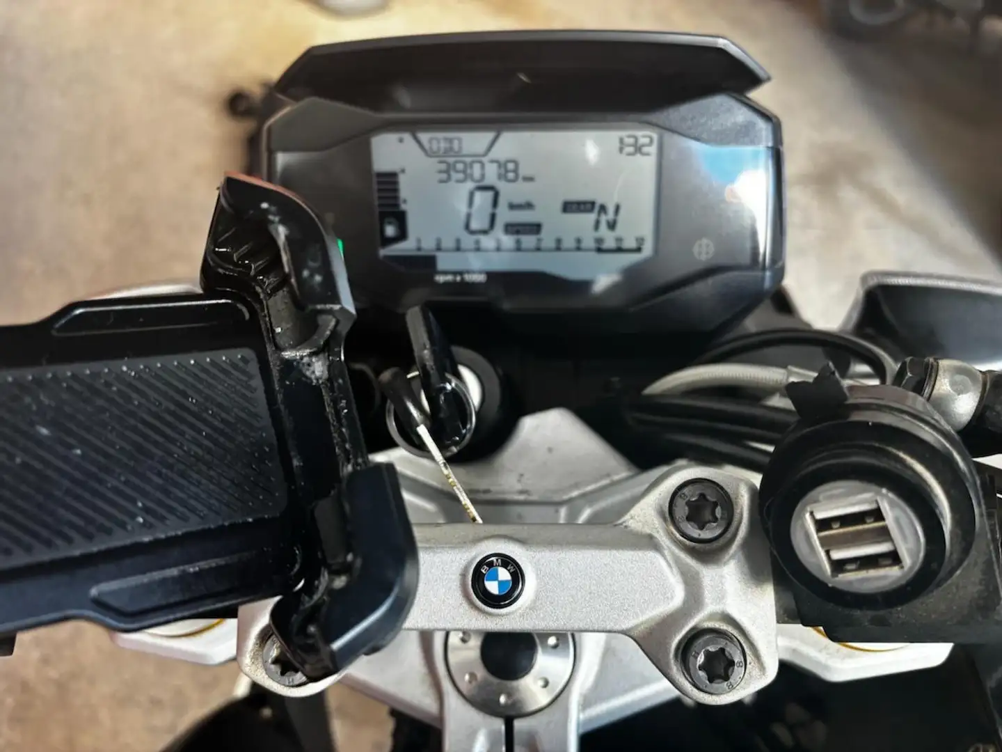 BMW G 310 R 5R31/0G01/A Negro - 2