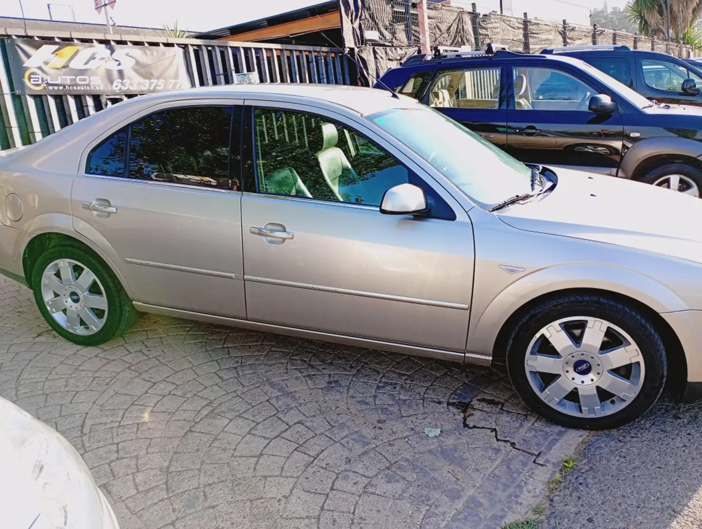 Ford Mondeo 2.0TDCi Ghia Bruin - 2