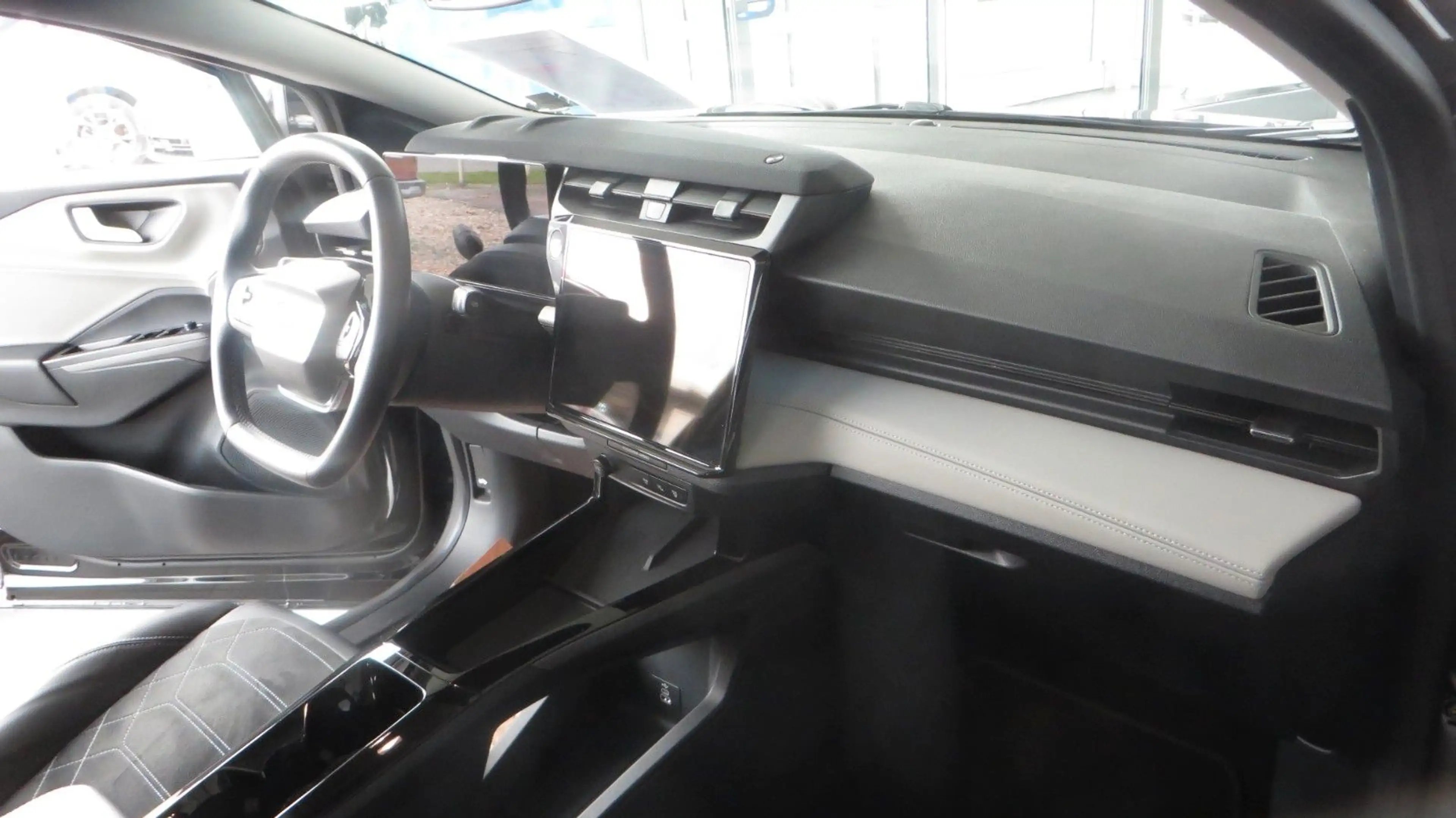 Ford Puma Gen-E 124 kW Premium FWD — photo 11