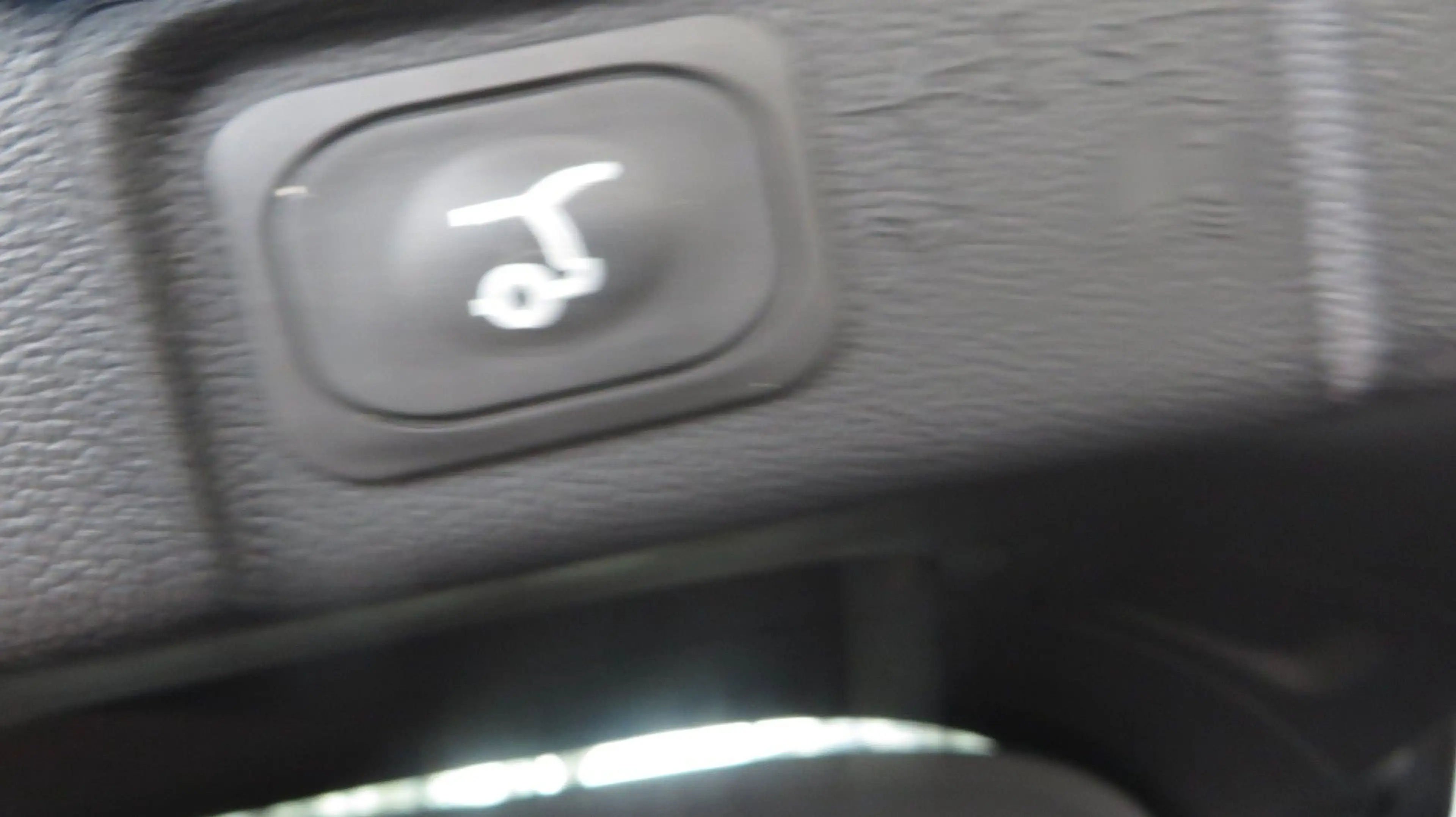 Ford Puma Gen-E 124 kW Premium FWD — photo 10