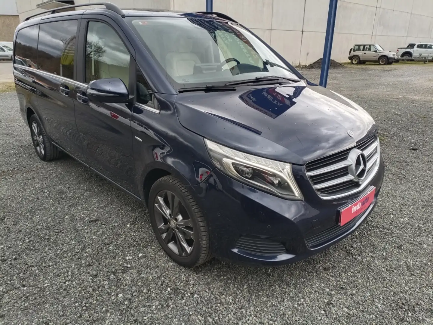 Mercedes-Benz V 220 220d Largo Avantgarde 7G Tronic Azul - 2