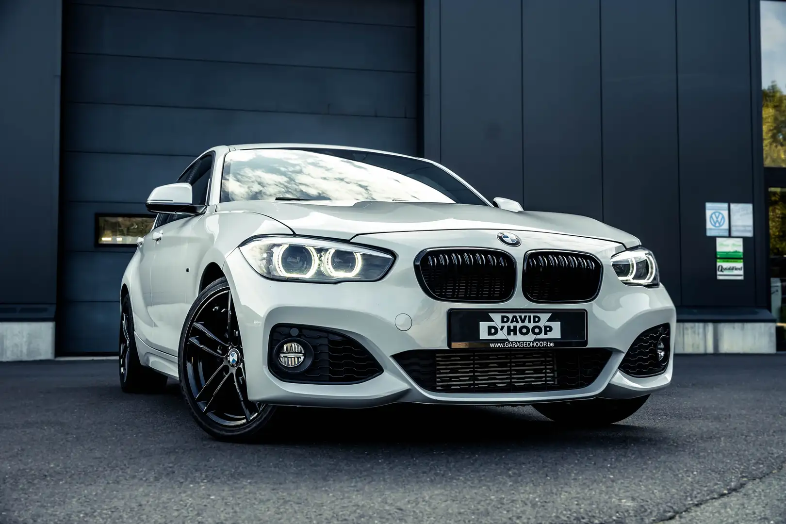 BMW 118 118i | M Sport | LED | Leder | Manueel | PDC Blanco - 2
