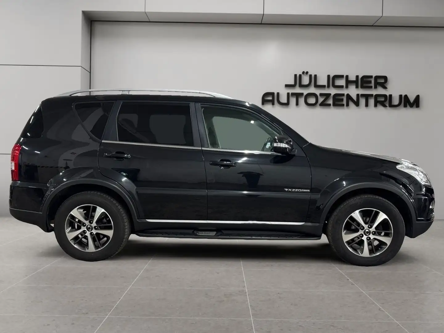 SsangYong Rexton 2.2 Diesel e-XDi 220 Sapphire 4WD 7-Sitze Schwarz - 2