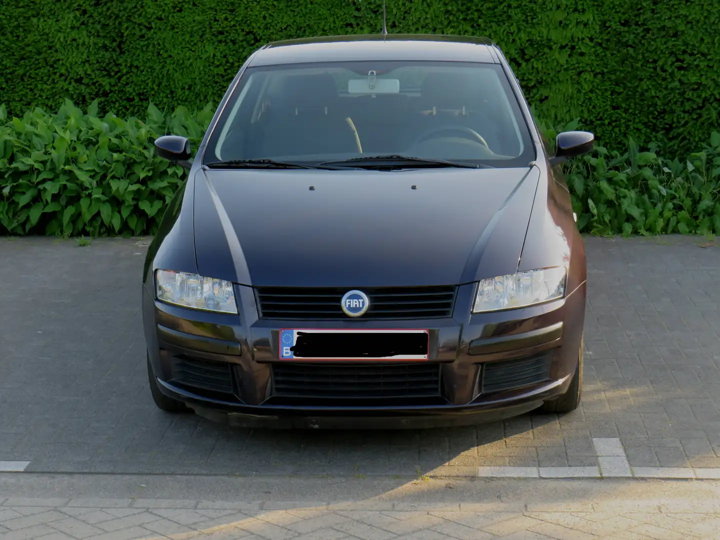 Fiat Stilo 1.6i 16v Active Schwarz - 2