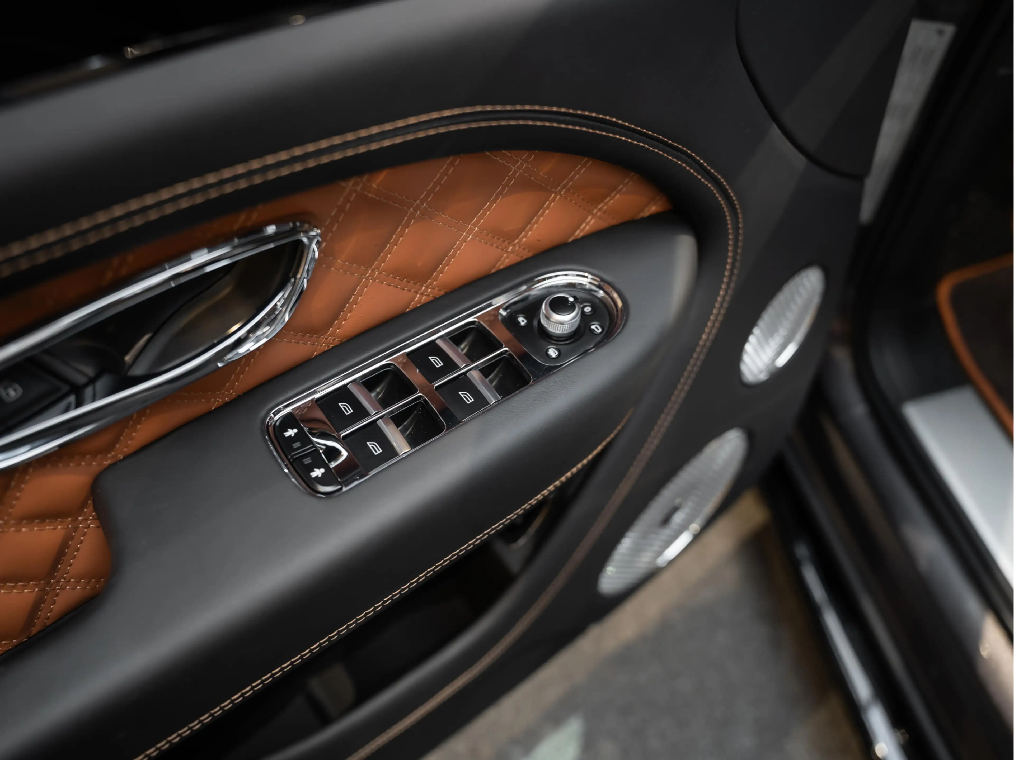 Bentley Bentayga V8 S Keramisch Mulliner Pakket 4.0 V8 S Touring Pa — photo 23