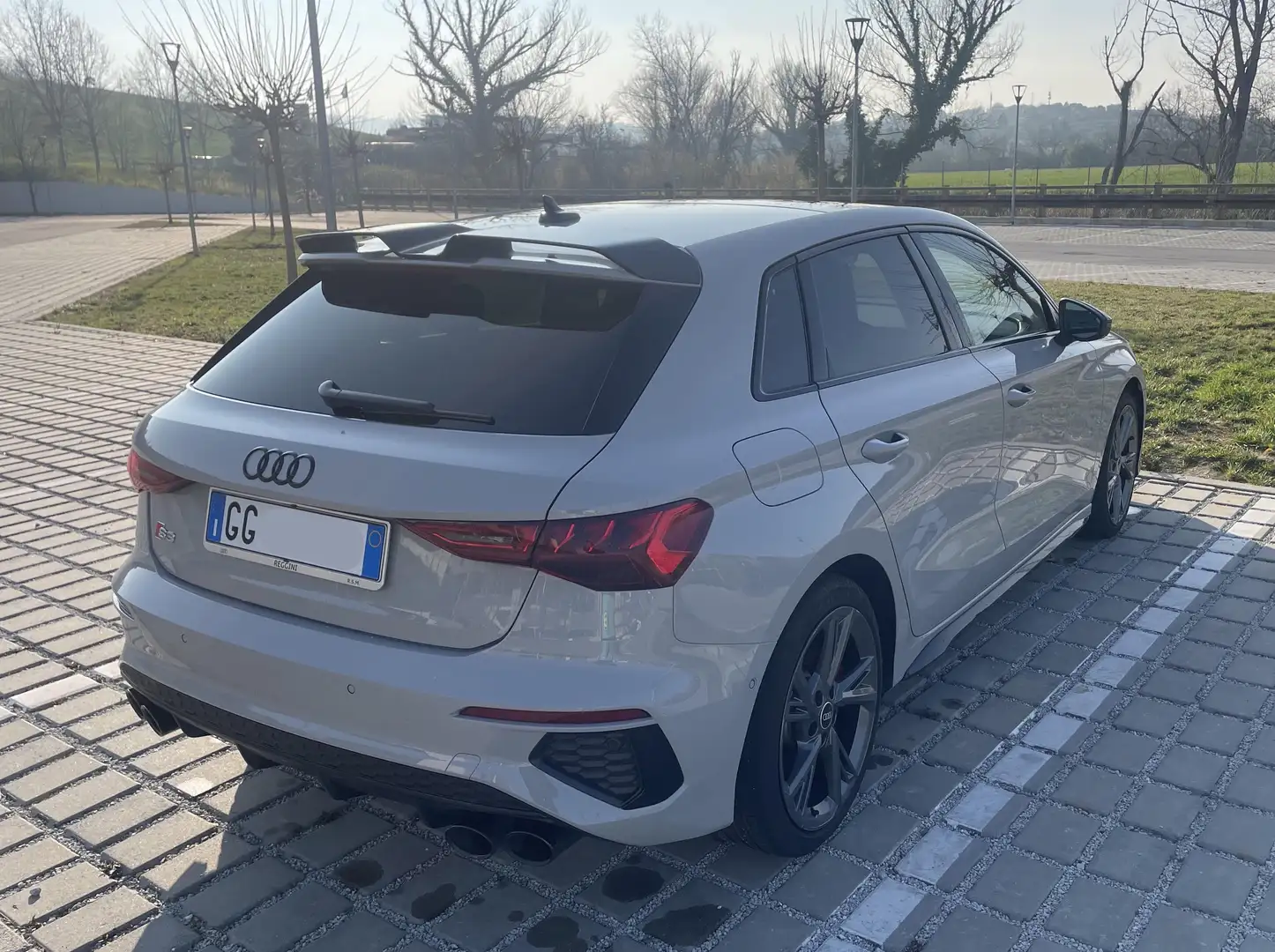 Audi S3 GRIGIO GESSO colore speciale Grigio - 2