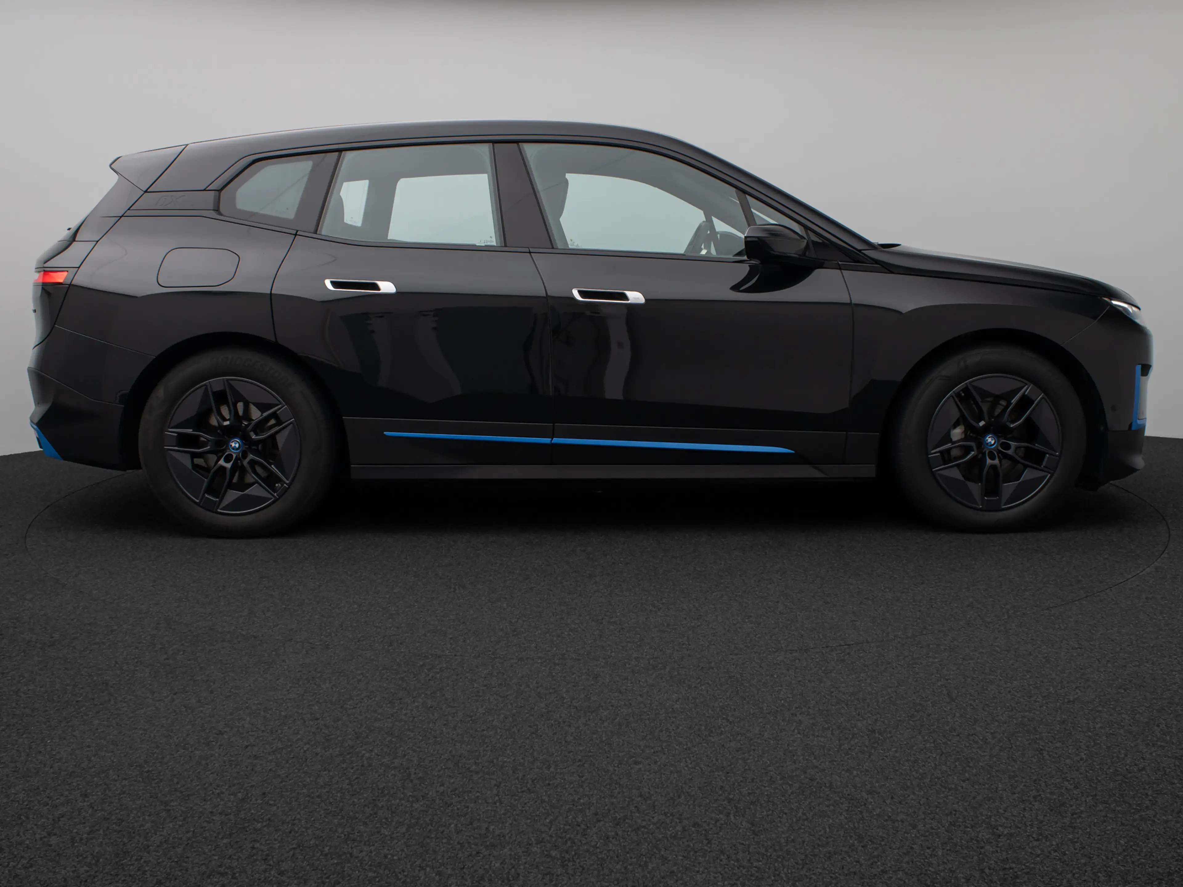 BMW iX Panorama Kamera HiFi Komfort SkyLounge — photo 5