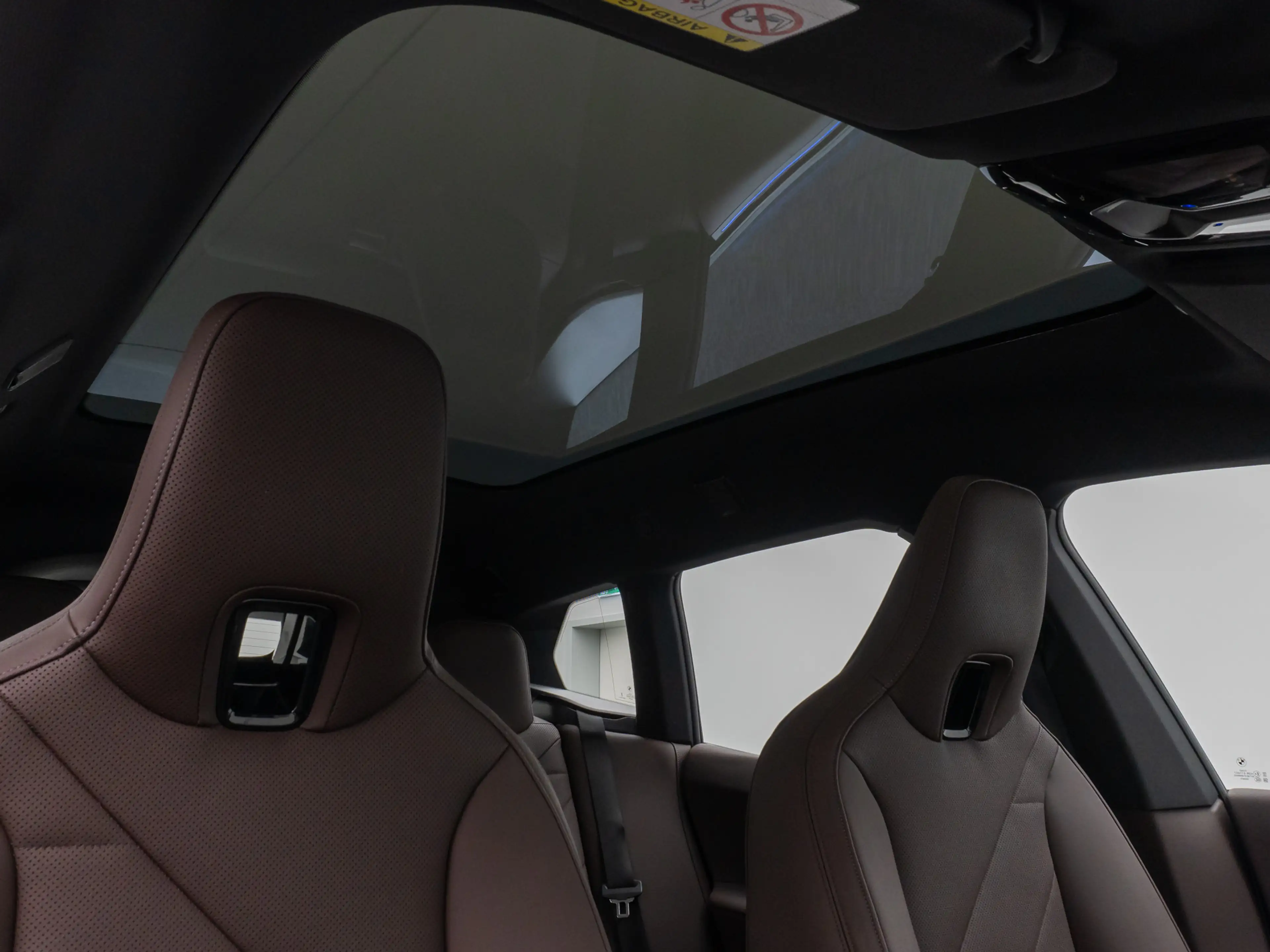 BMW iX Panorama Kamera HiFi Komfort SkyLounge — photo 29
