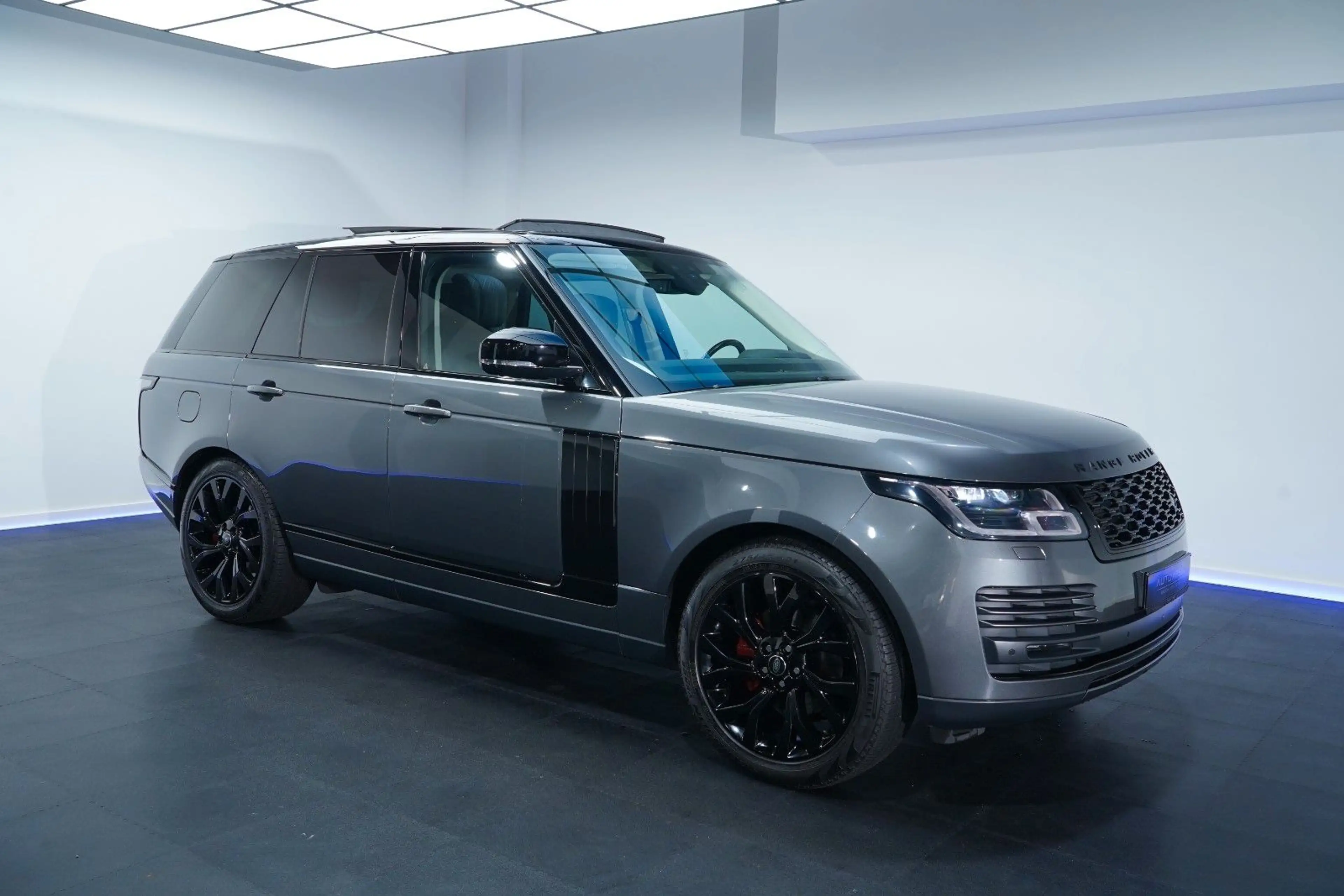Land Rover Range Rover Autobiography SDV6 BLACK LED/AIR/MER — photo 5