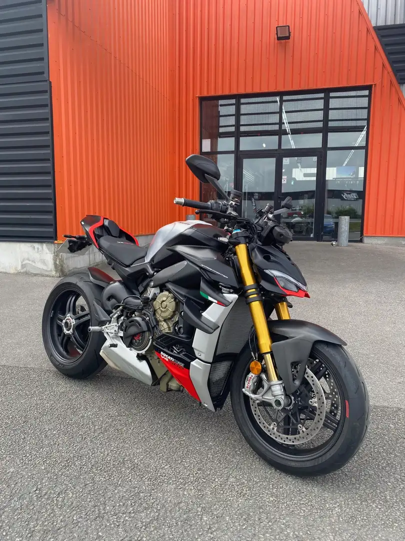 Ducati Streetfighter - 1