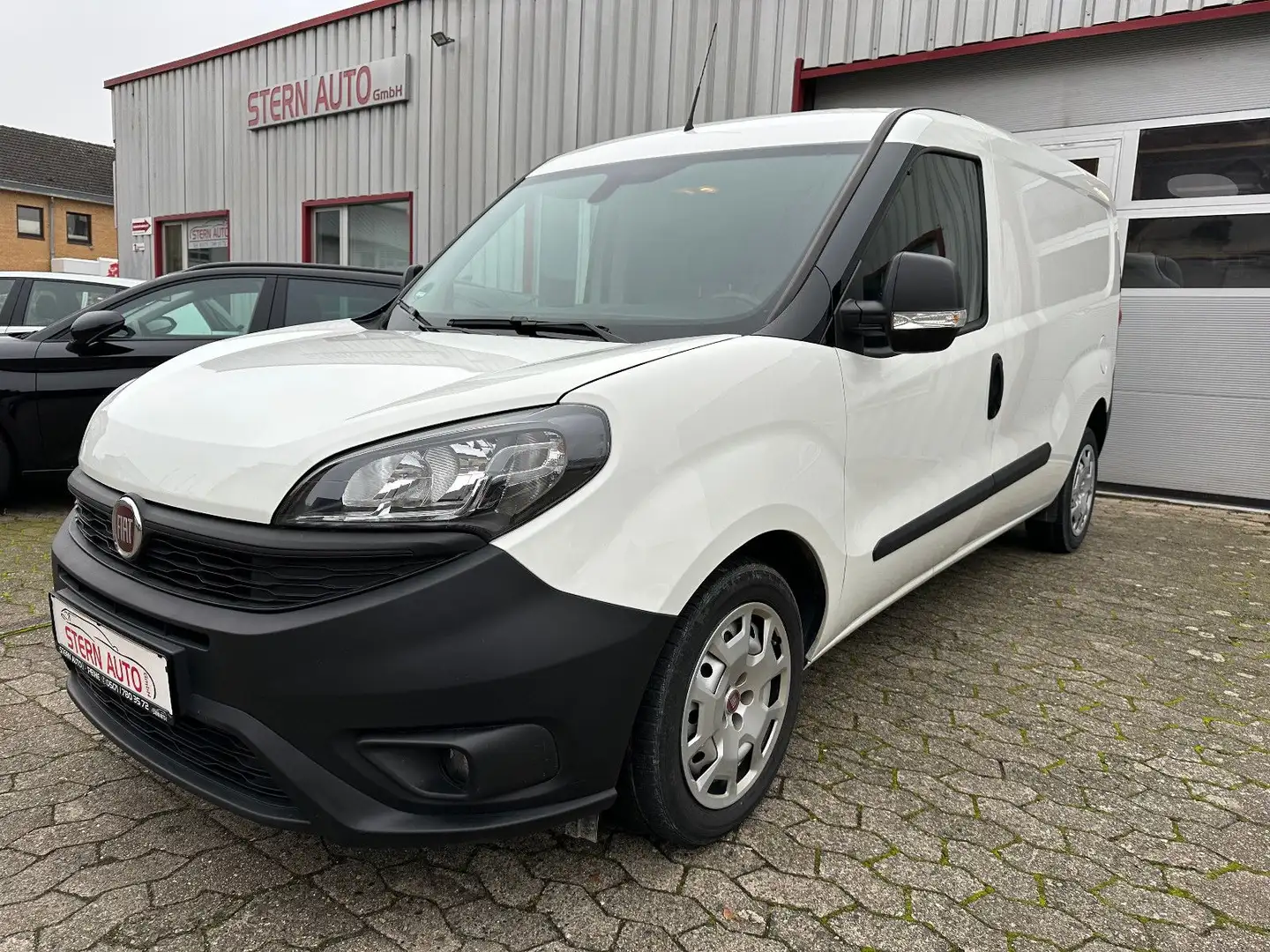 Fiat Doblo Maxi  Garantie  NAVI,KLIMA,TEMPOMAT,KAMERA Weiß - 1