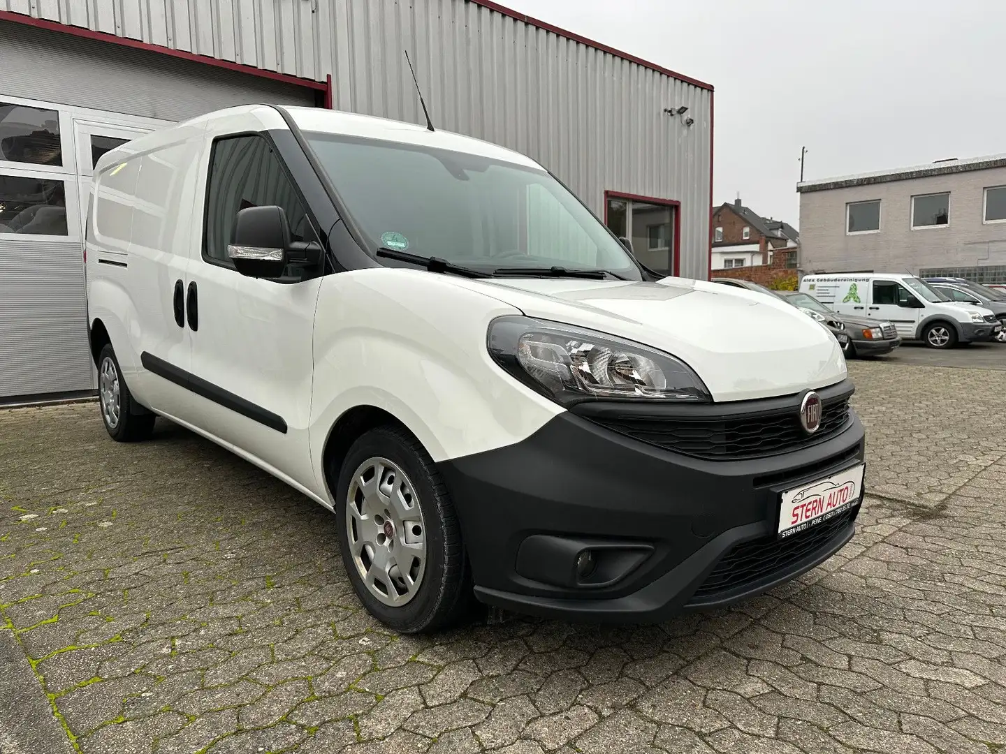Fiat Doblo Maxi  Garantie  NAVI,KLIMA,TEMPOMAT,KAMERA Weiß - 2
