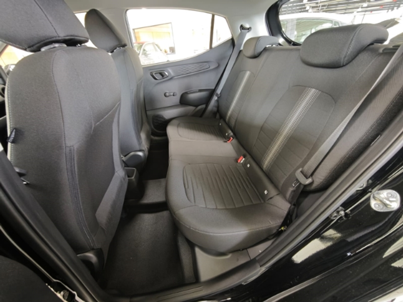 Hyundai i10 2WD Select Navi Kamera — photo 2