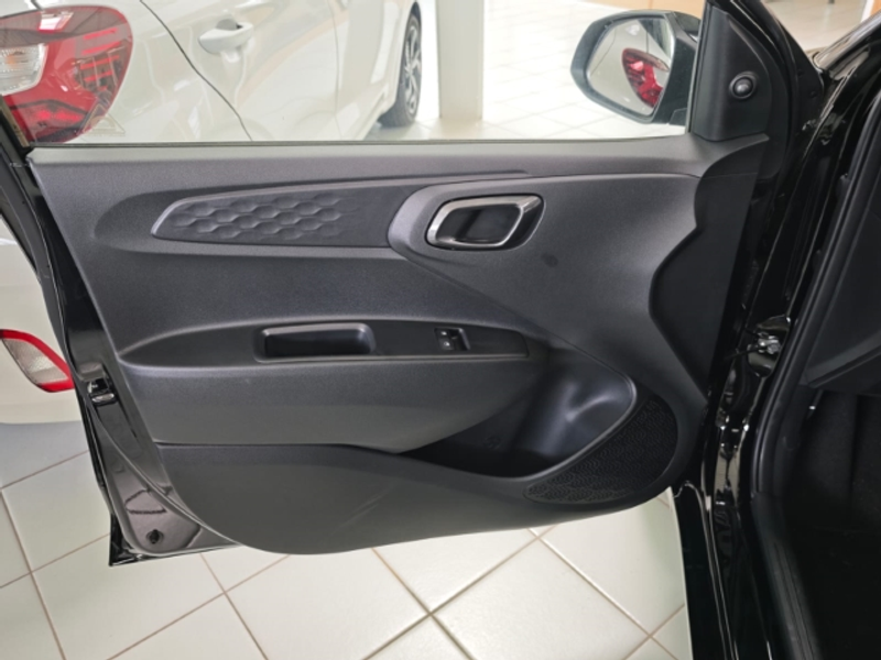 Hyundai i10 2WD Select Navi Kamera — photo 11