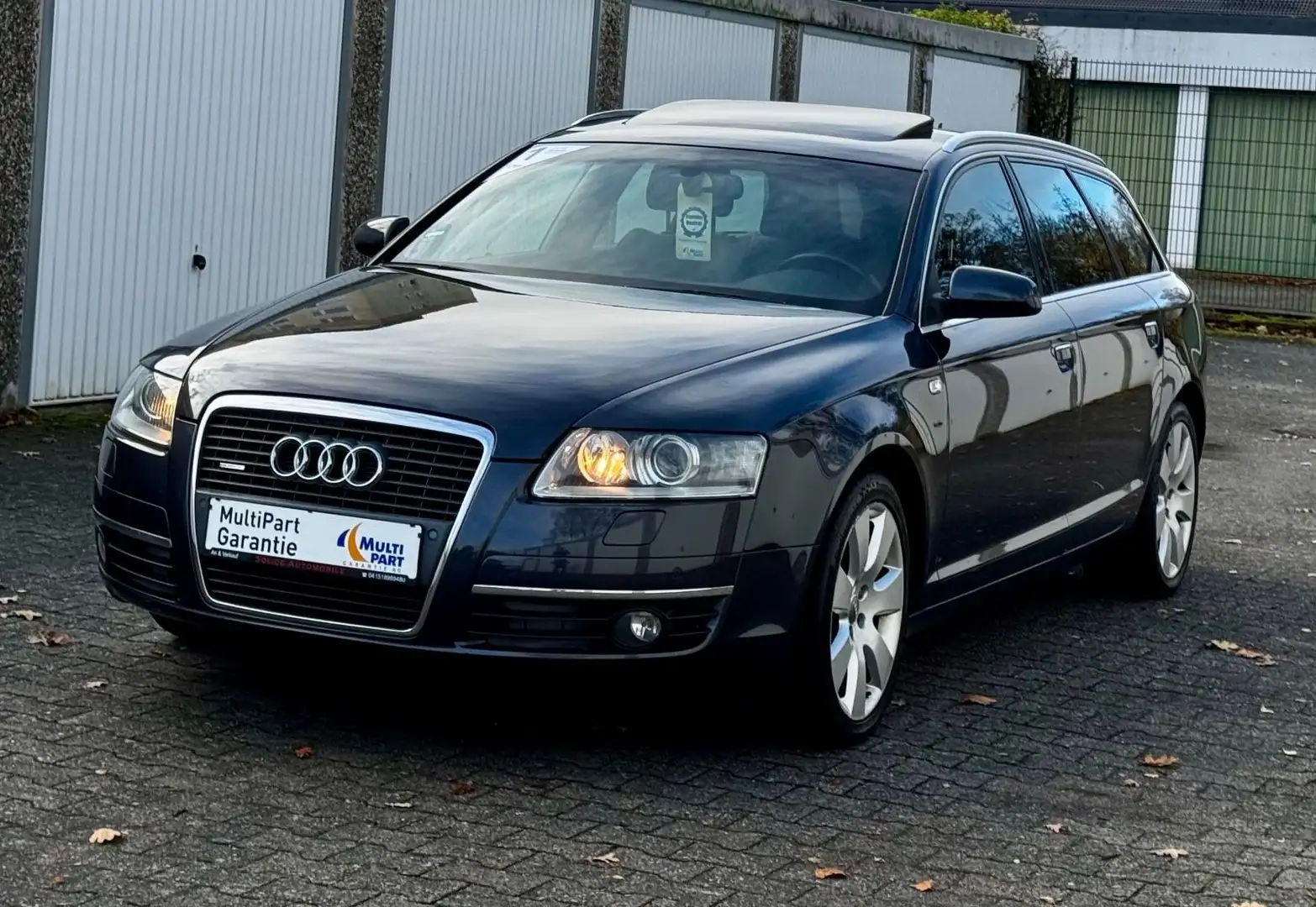 Audi A6 Avant 3.0 TDI quattro Grau - 2
