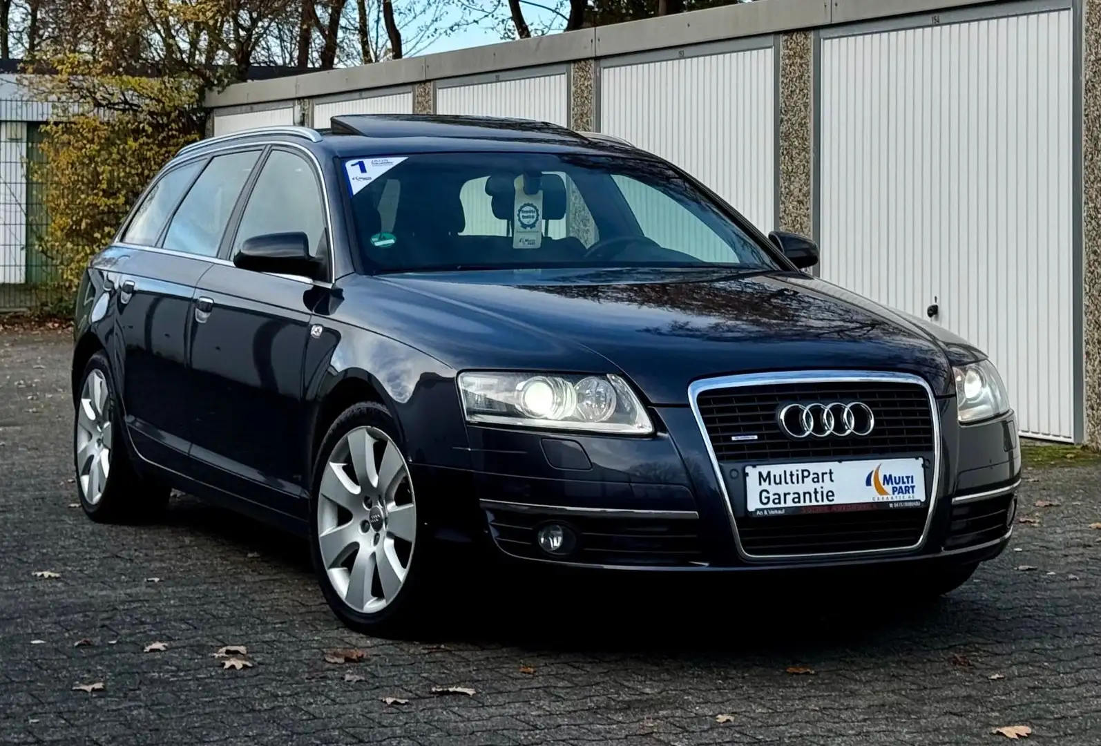 Audi A6 Avant 3.0 TDI quattro Grau - 1