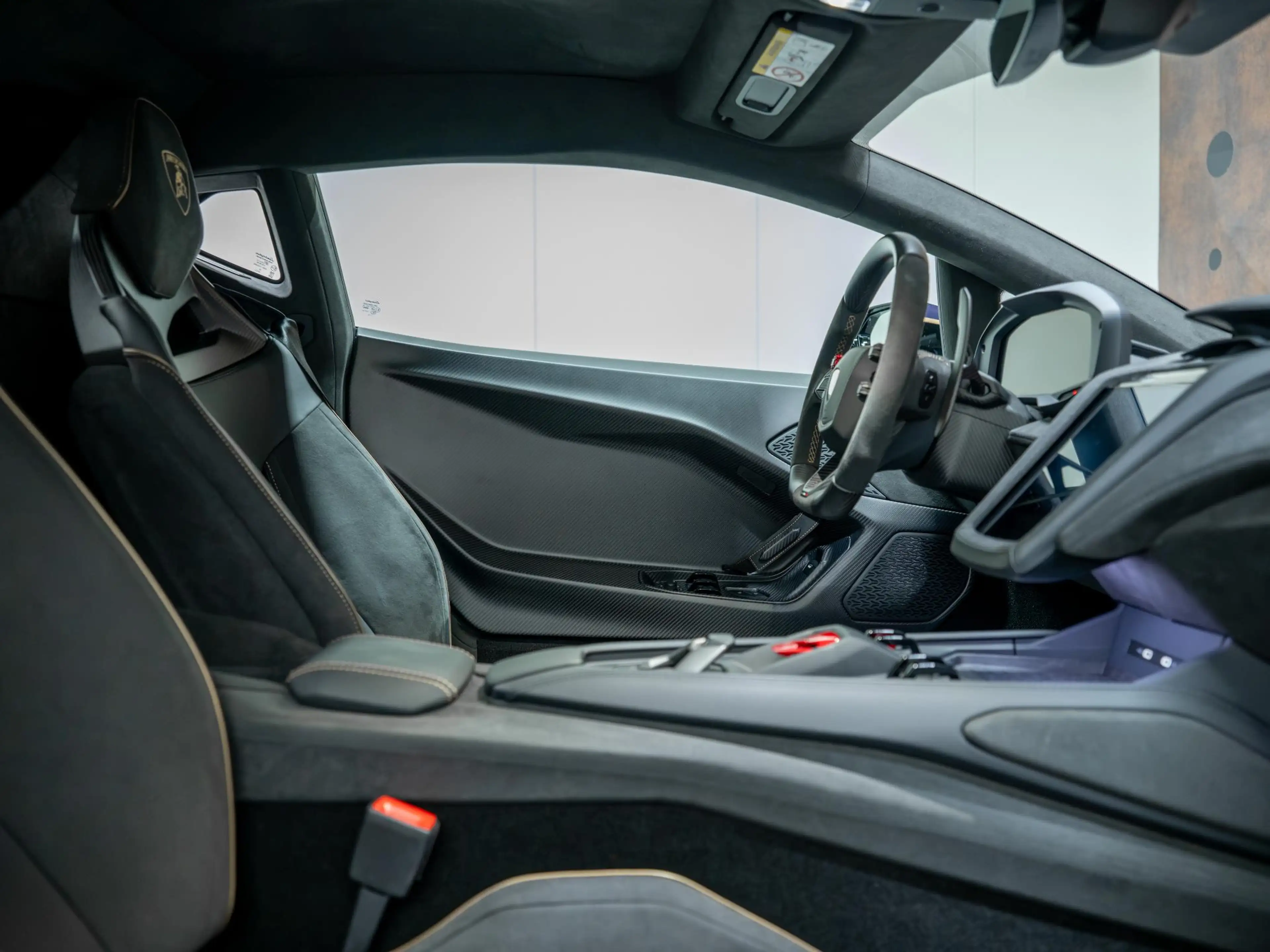 Lamborghini Temerario 4.0 V8 | Lift | Carbon | Ad Personam | Sonus Faber — photo 28