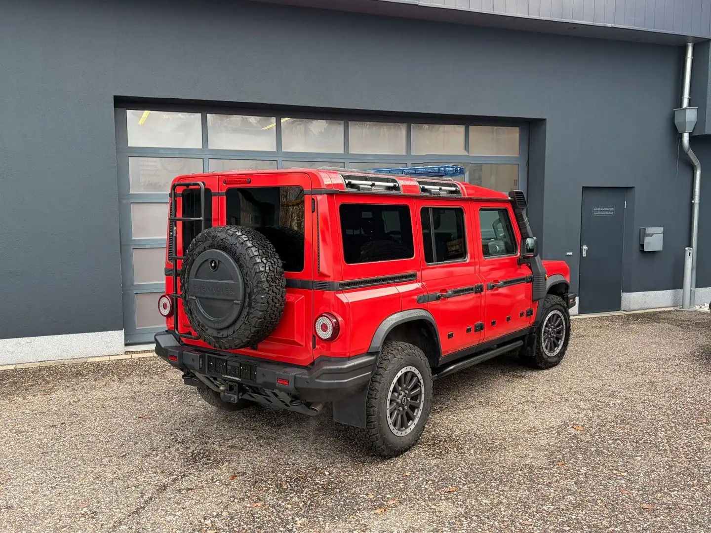 Ineos Grenadier *Feuerwehr, KdoW, Rettungsdienst* Roşu - 2
