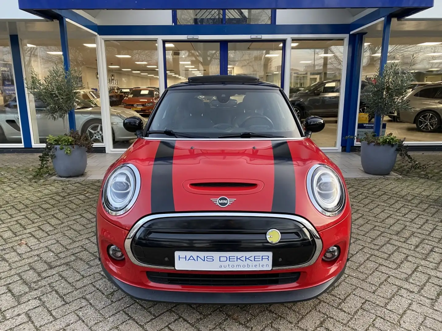 MINI Mini Electric Yours 33 kWh | Pano | H/K | Sfeer | Rouge - 2