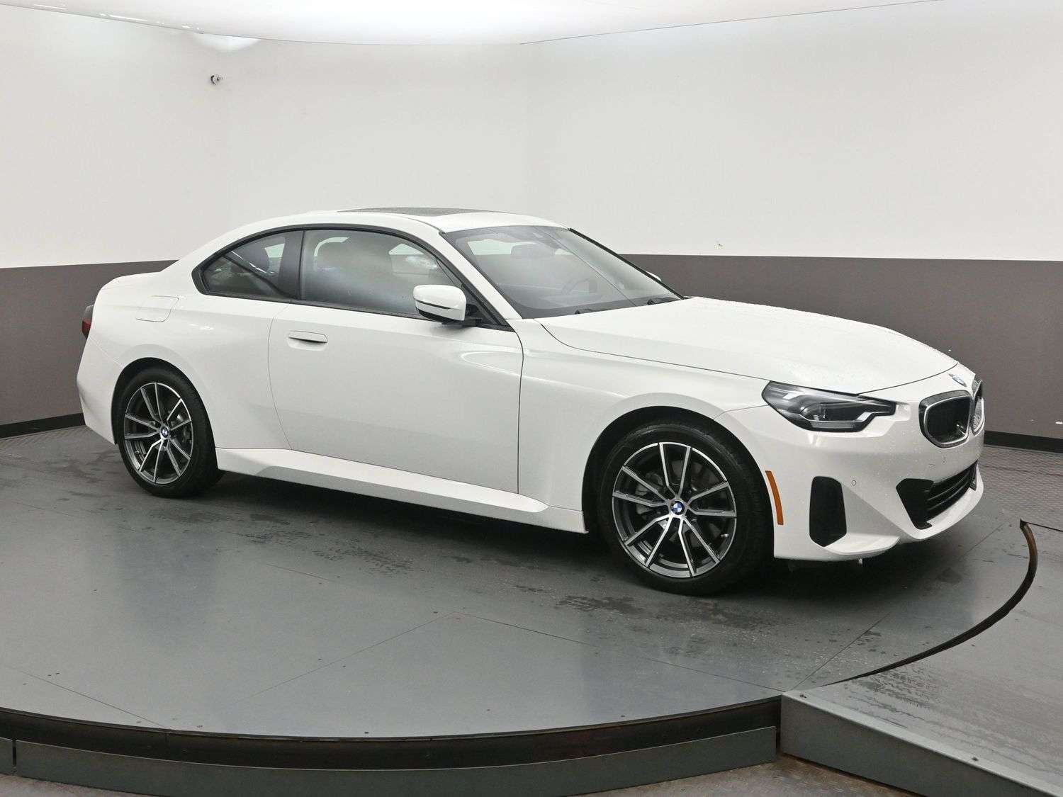 2026 BMW 2 Series 230i x-DRIVE COUPE PREMIUM ESSENTIAL PACKAGE, MOONROOF, HEATED SEATS, REMOTE START