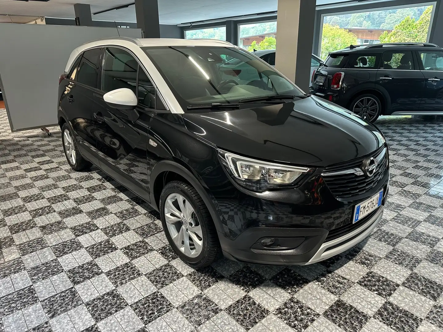 Opel Crossland X Crossland X 1.2 Innovation s Schwarz - 2
