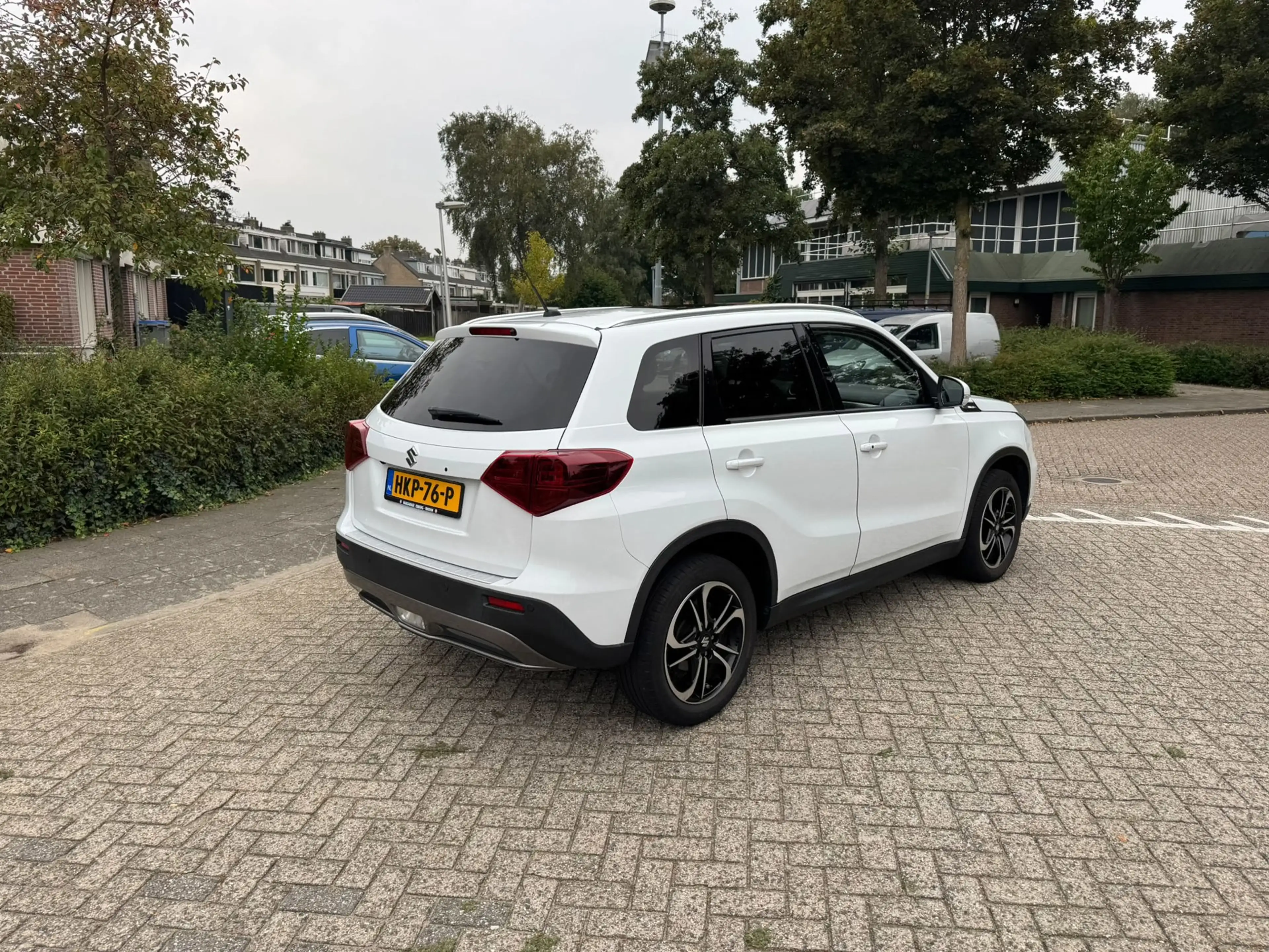Suzuki Vitara 1.5 Hybrid Style — photo 5