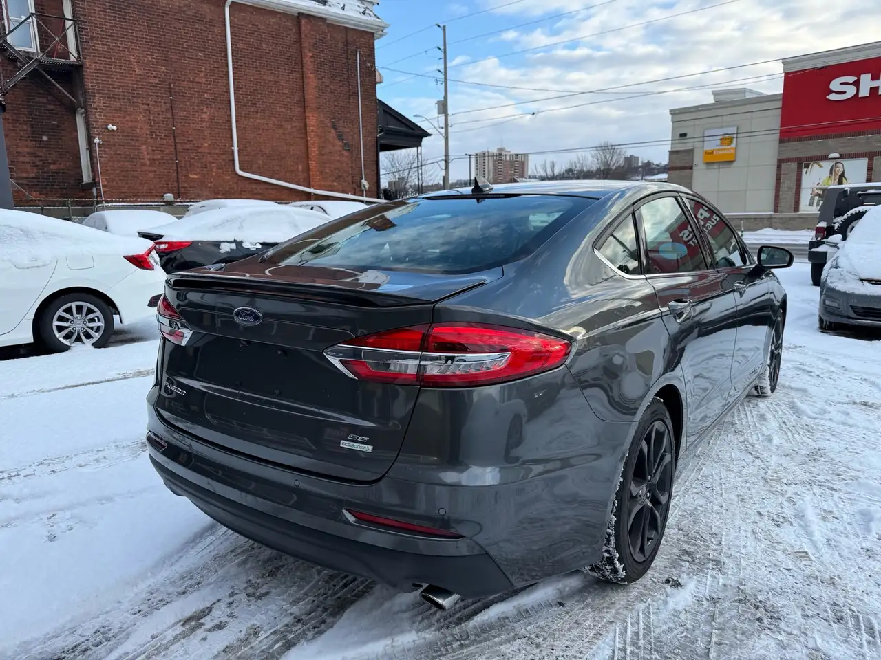 Ford Fusion снимка Ford Fusion