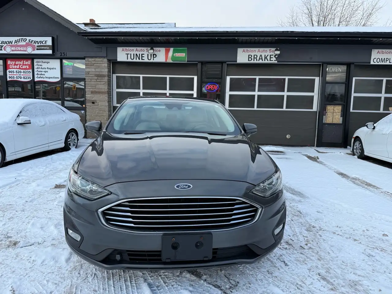 Ford Fusion снимка Ford Fusion
