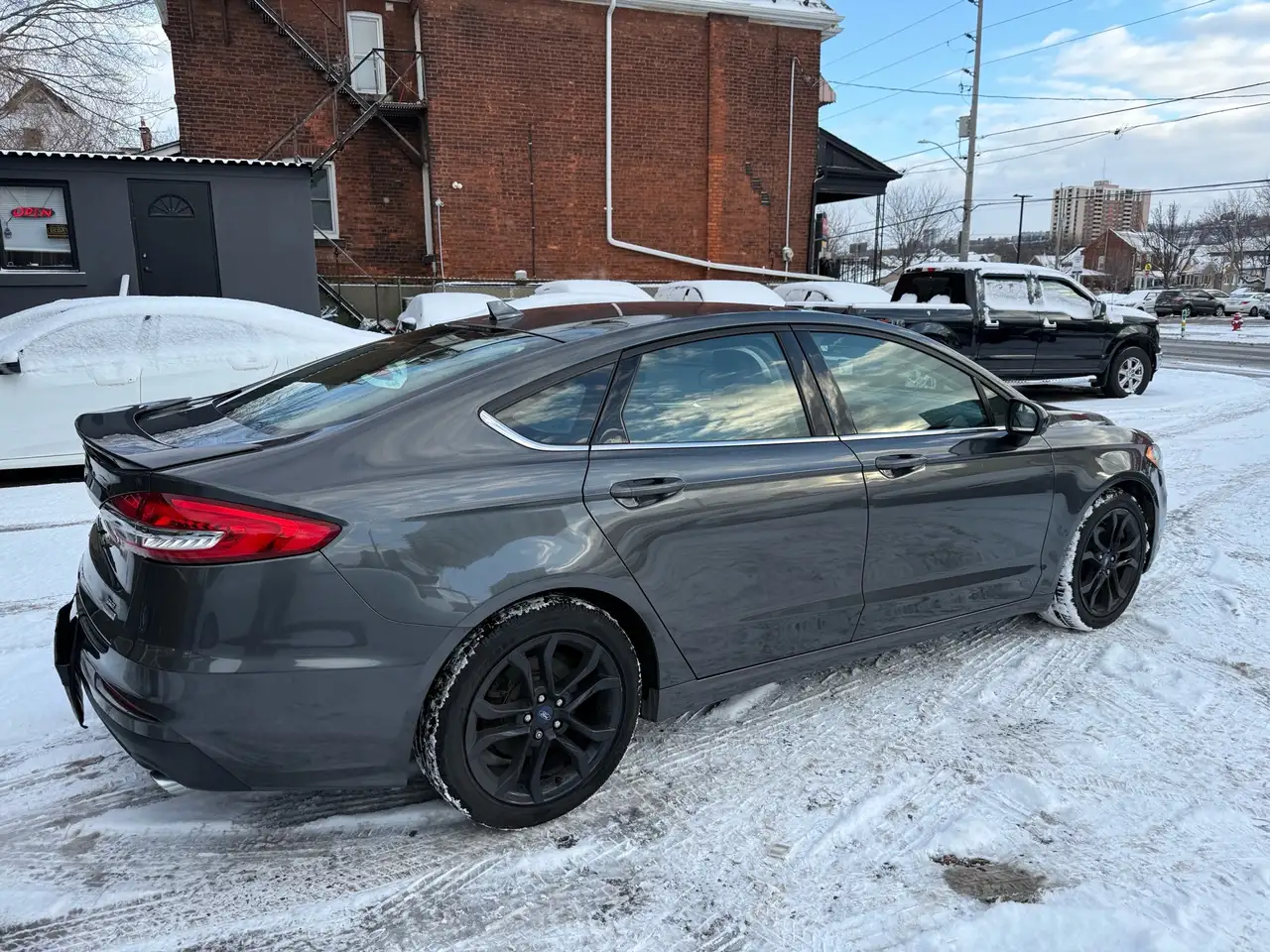 Ford Fusion снимка Ford Fusion