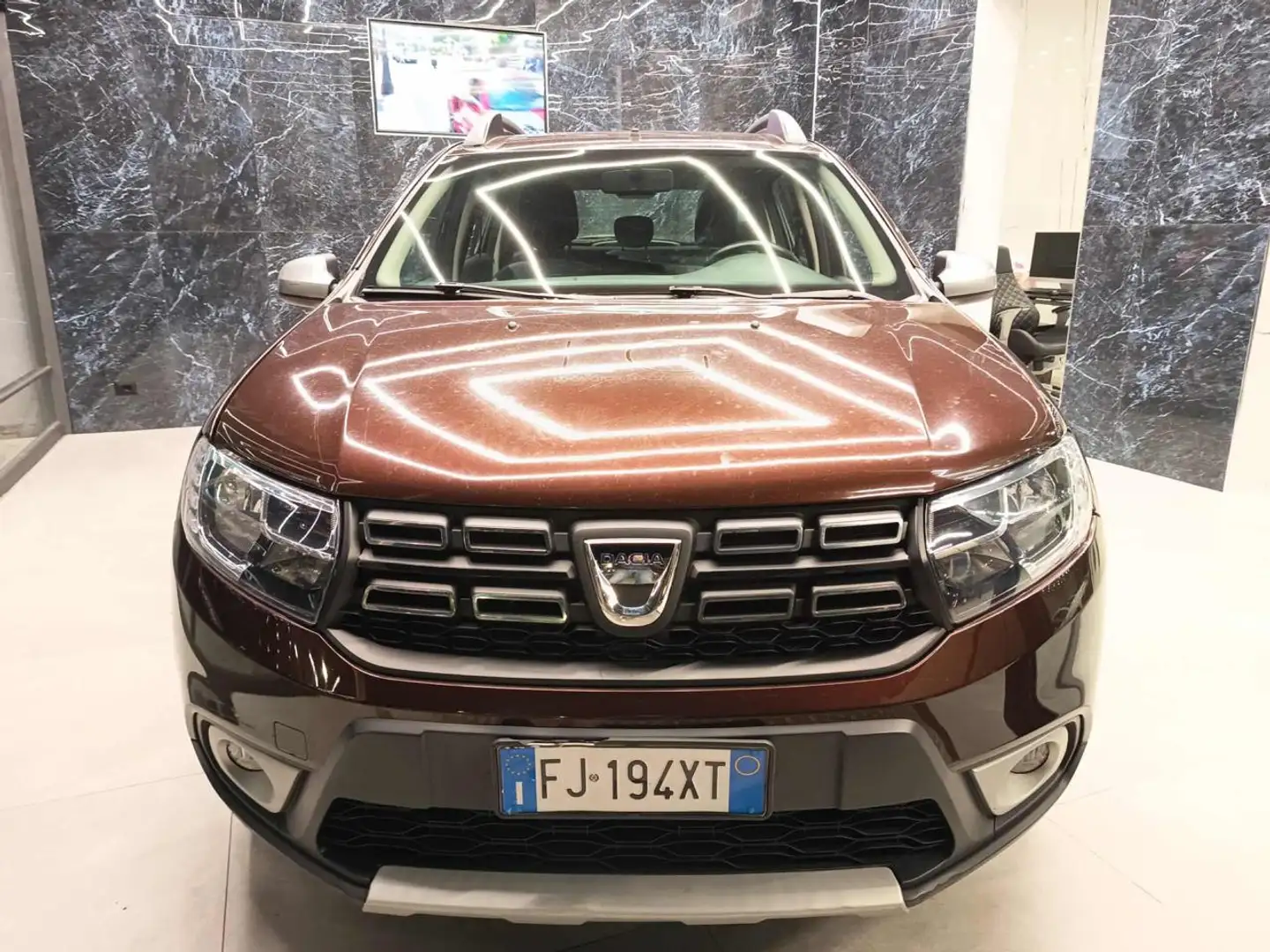 Dacia Sandero 0.9 TCE 12v 90cv SeS Easy-R Rosso - 1