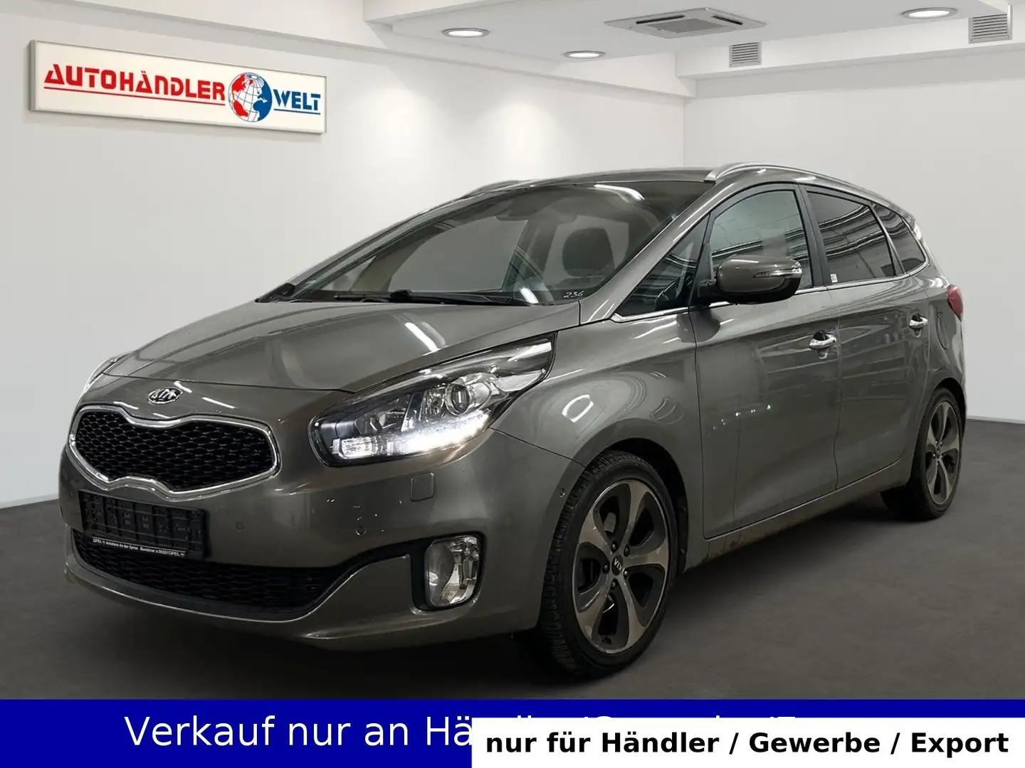 Kia Carens Spirit 7-Sitzer Automatik Xenon Leder Nav Серебристый - 1
