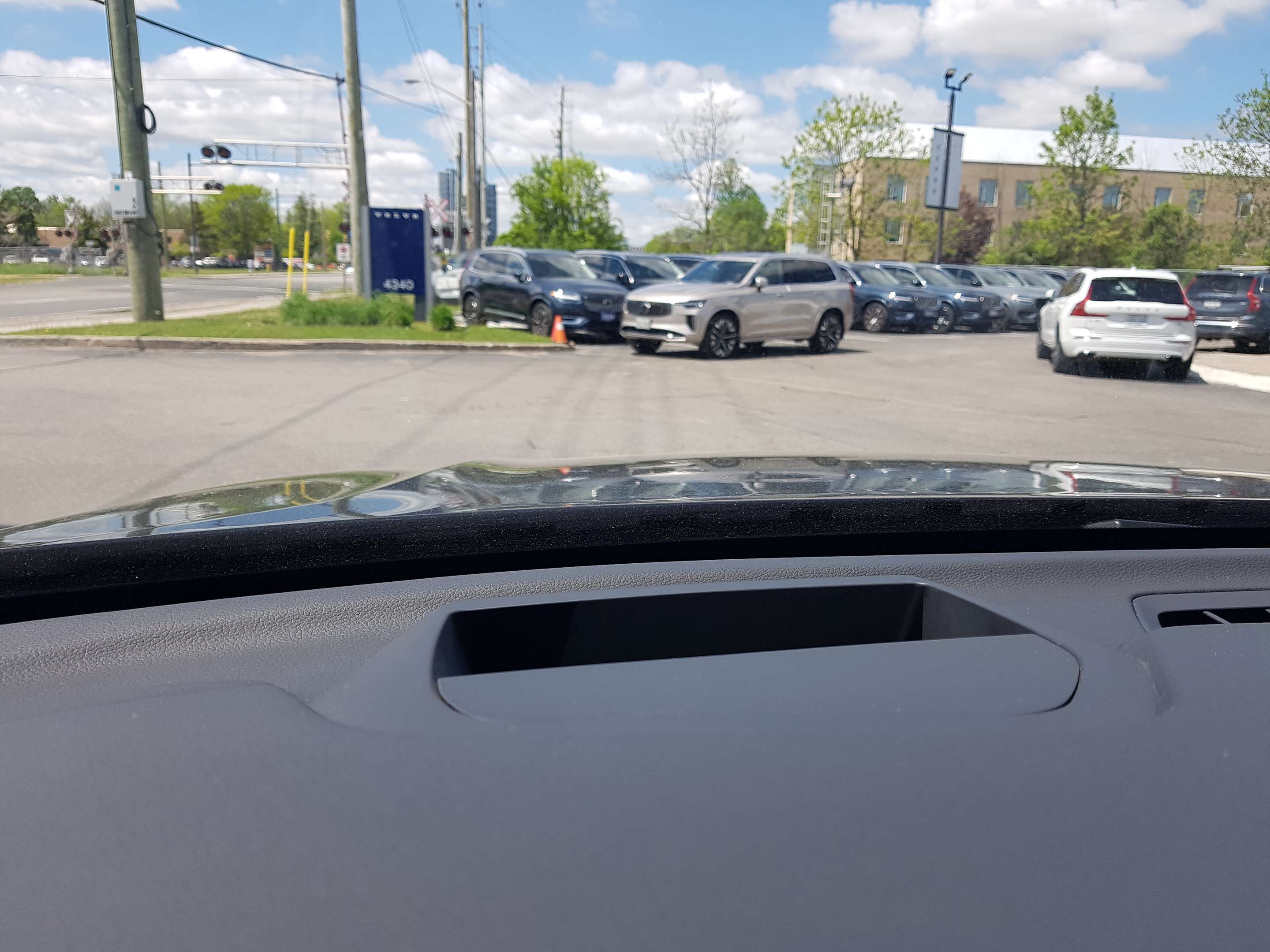 2022 Volvo XC60 B6 AWD Inscription |CPO|300HP|B&W| thumb 45